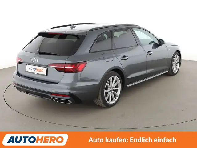 Audi A4 view 6
