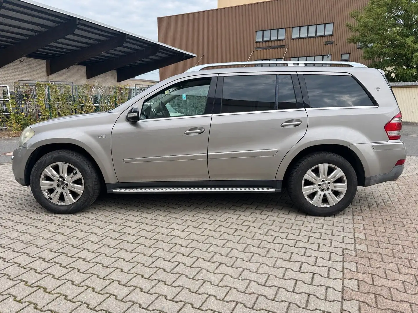 Mercedes-Benz GL 420 CDI 4Matic Silber - 2