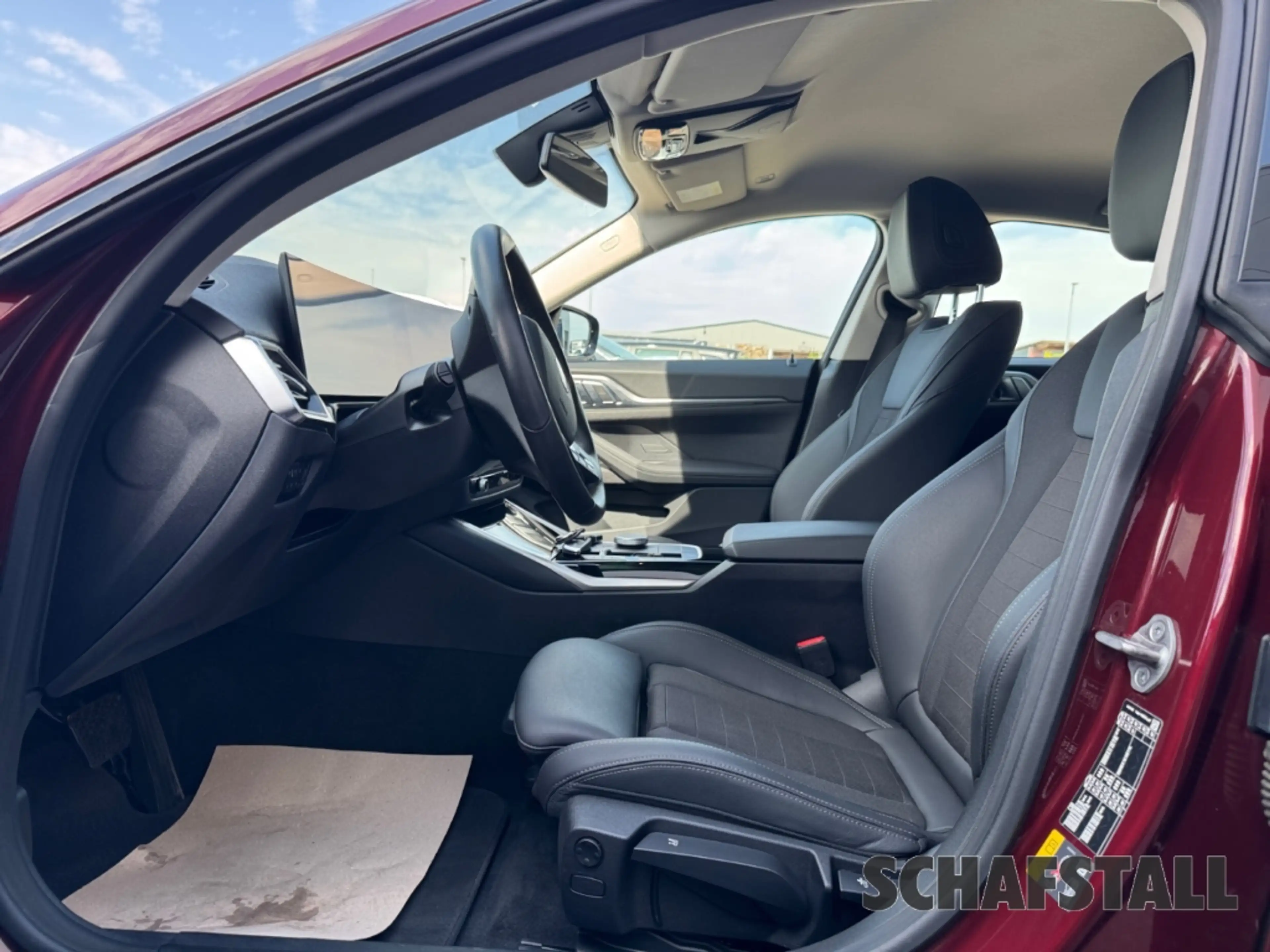 BMW i4 35 eDrive Gran Coupe NAVI AHK KAMERA PDC V+H — photo 10