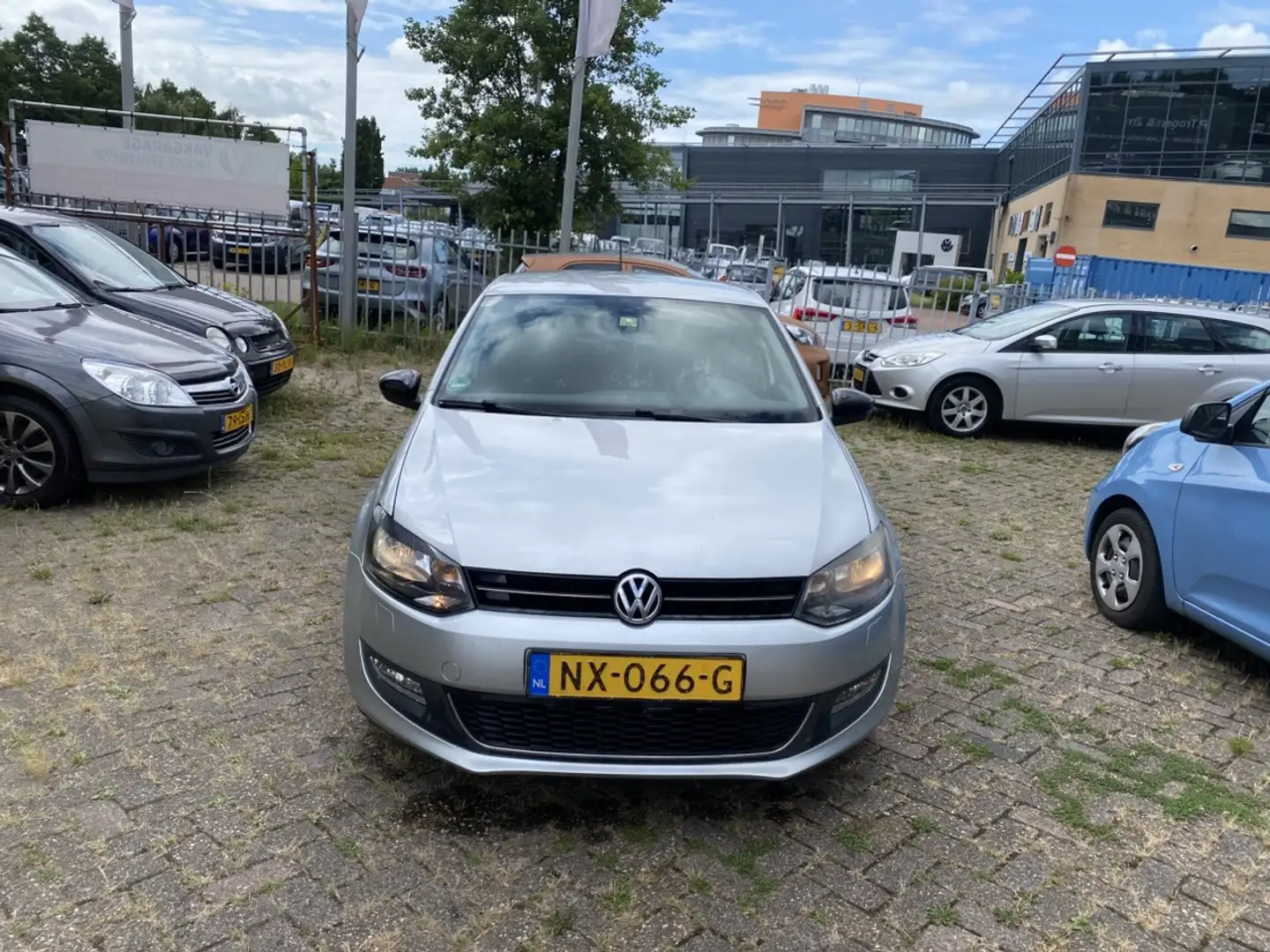 Volkswagen Polo 1.2-12V BlueMotion Comfortline,Climate&Cruisecontr Grijs - 2
