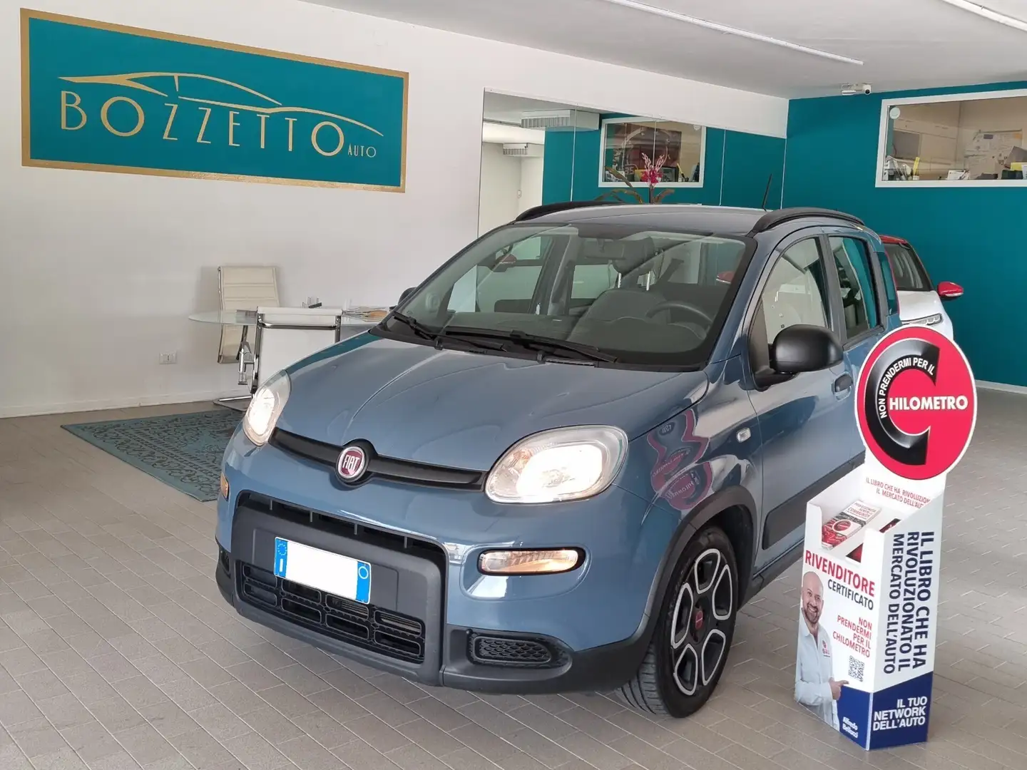 Fiat Panda 1.0 Hybrid City Life NESSUN VINCOLO FINANZIARIO Bleu - 1
