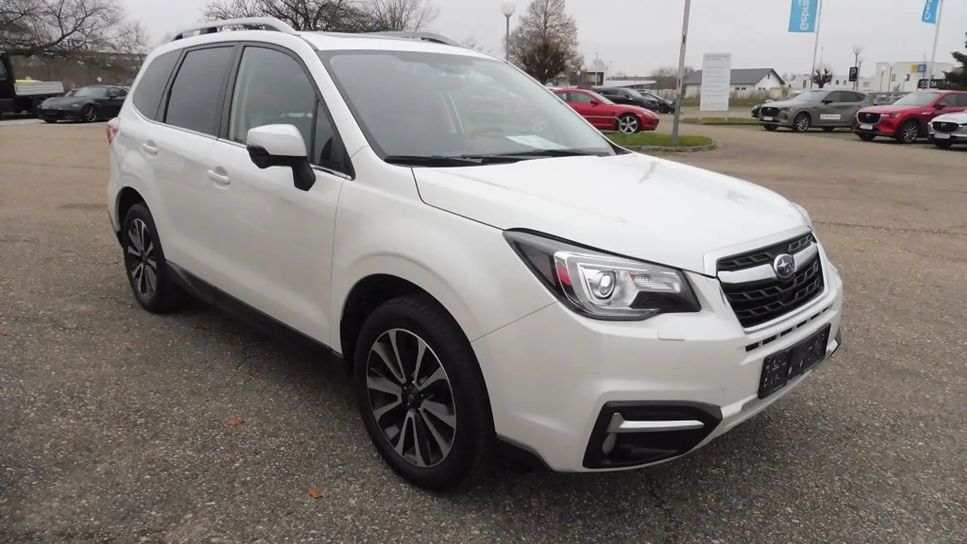 Subaru Forester 2,0i Premium AWD Aut. Weiß - 2