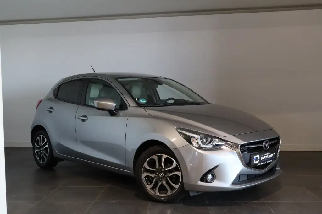 Mazda 2 2015 из Европы — купить под ключ