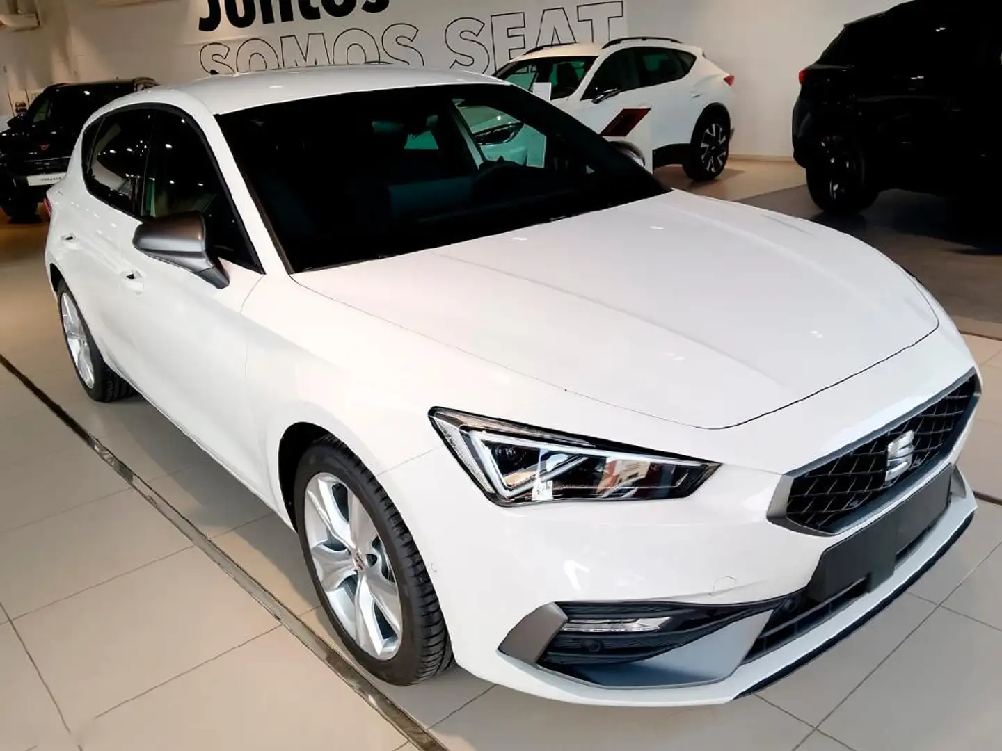 SEAT Leon 1.5 TSI 110KW S/S FR SPECIAL EDITION 5P Blanco - 1
