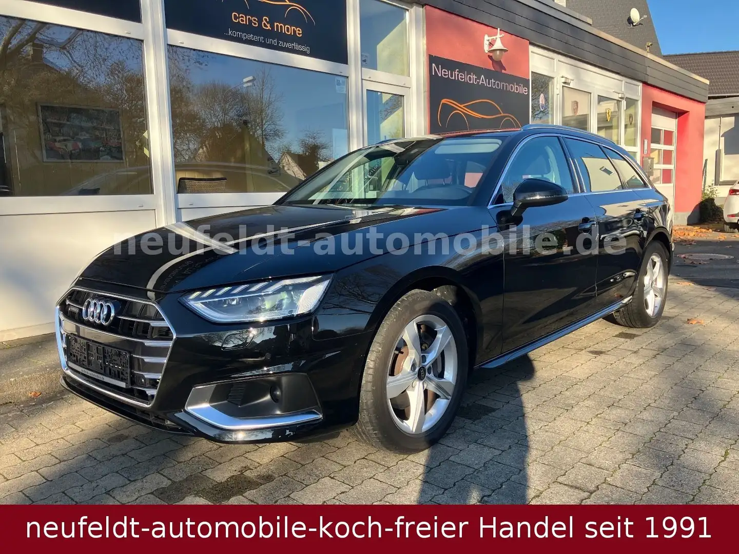 Audi A4 Avant 40 TDI quattro advanced Matrix Standhzg Schwarz - 1