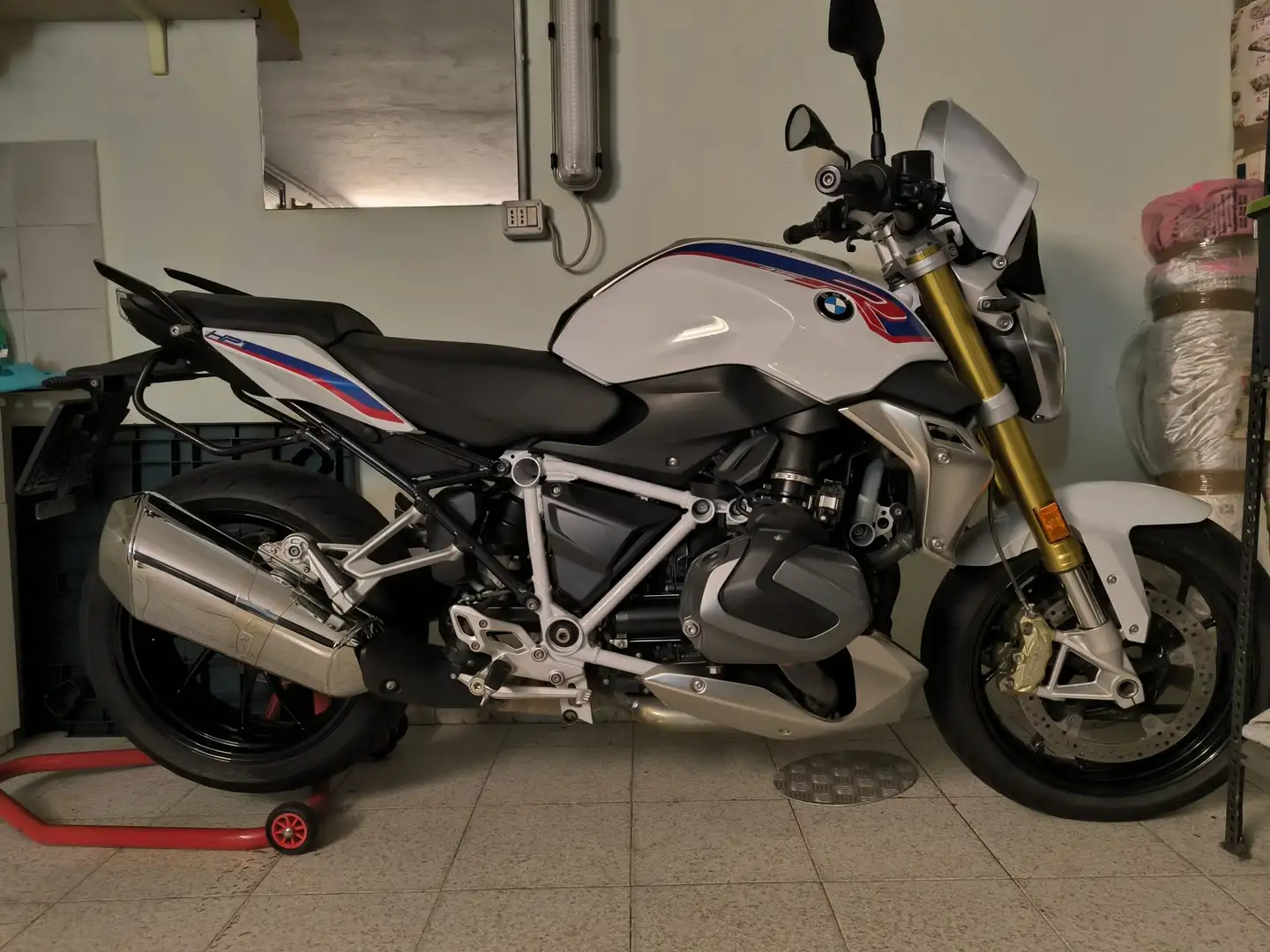 BMW R 1250 R Bílá - 1