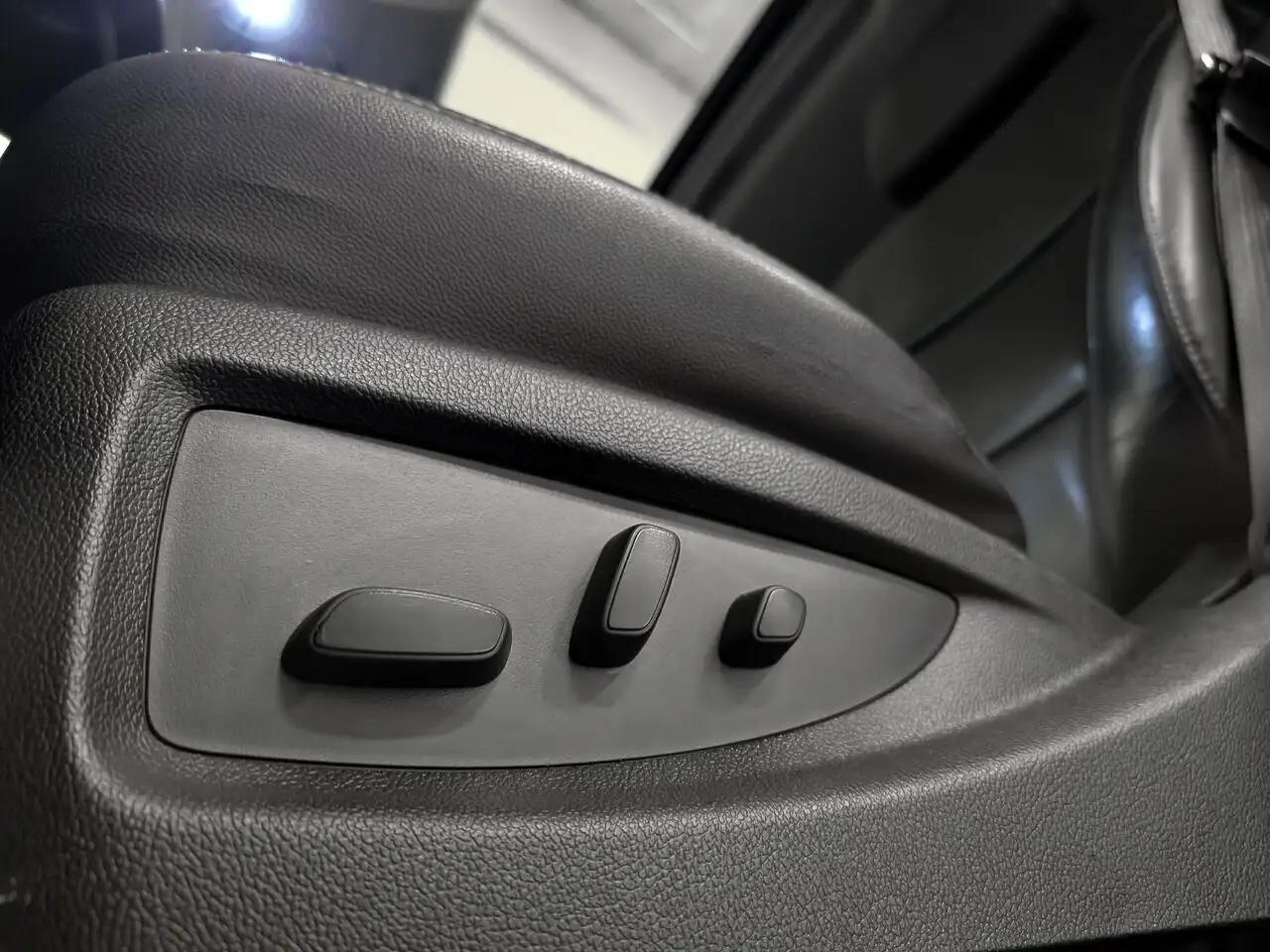GMC Sierra 2500HD снимка GMC Sierra 2500HD