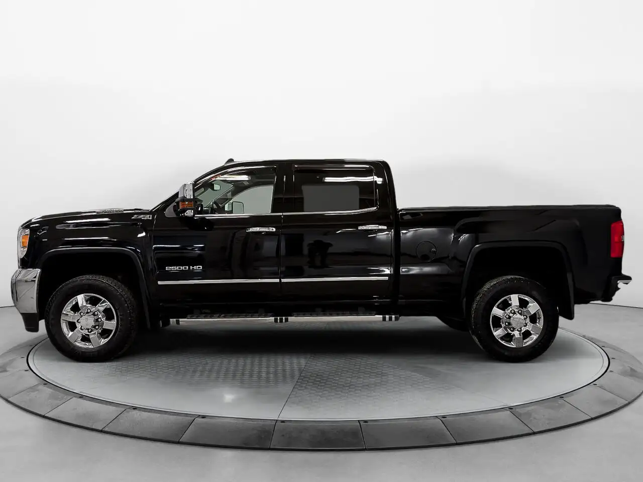 GMC Sierra 2500HD снимка GMC Sierra 2500HD