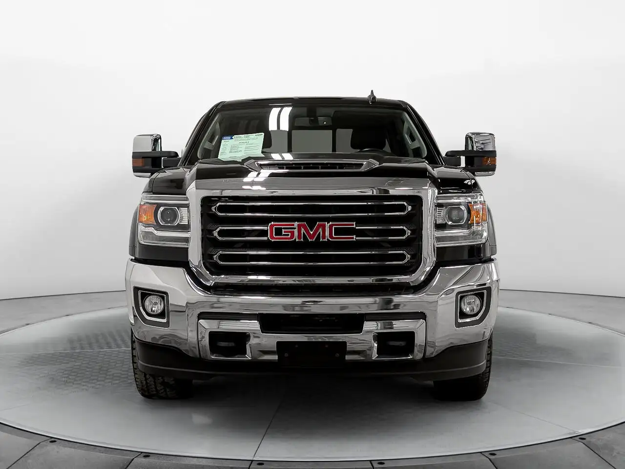 GMC Sierra 2500HD снимка GMC Sierra 2500HD