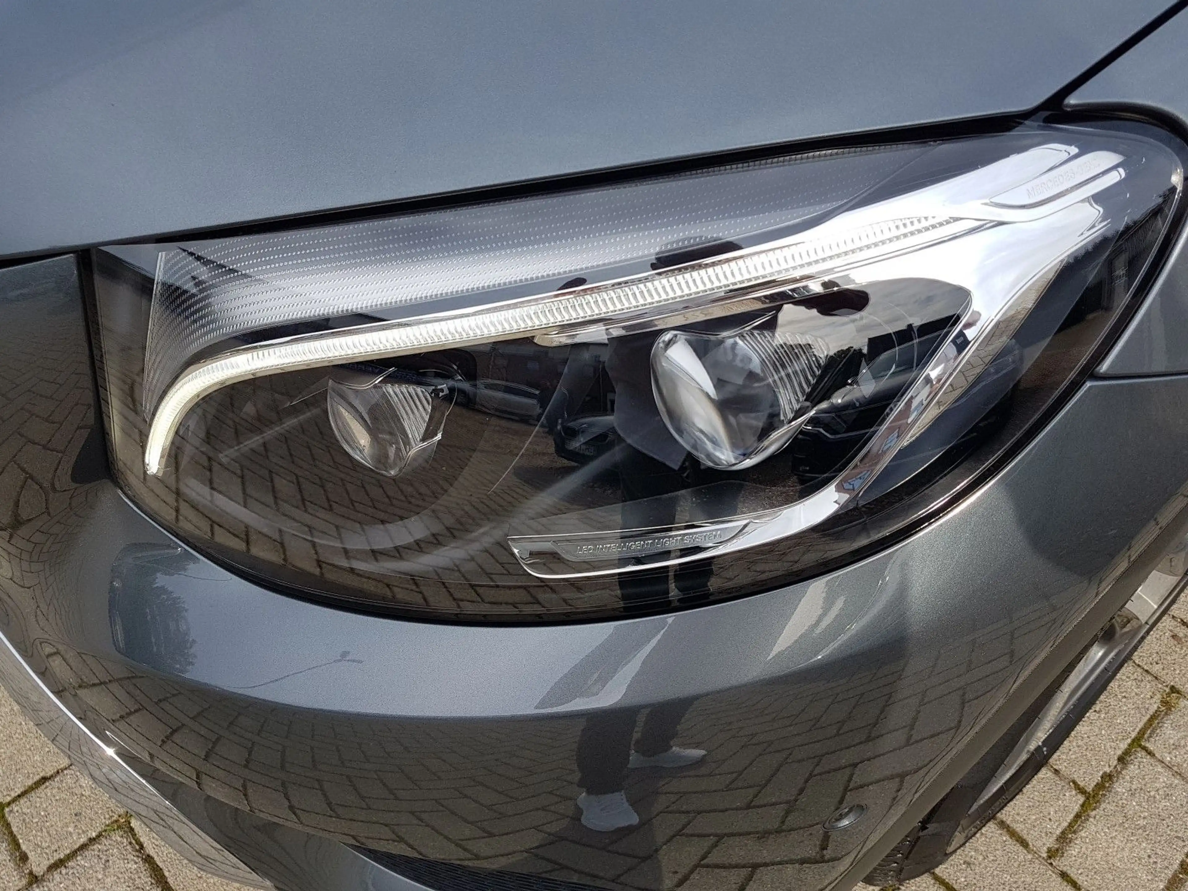 Mercedes-Benz GLC 250 d 4Matic LED AHK NAVI  AMG  nur 30000 km — photo 9
