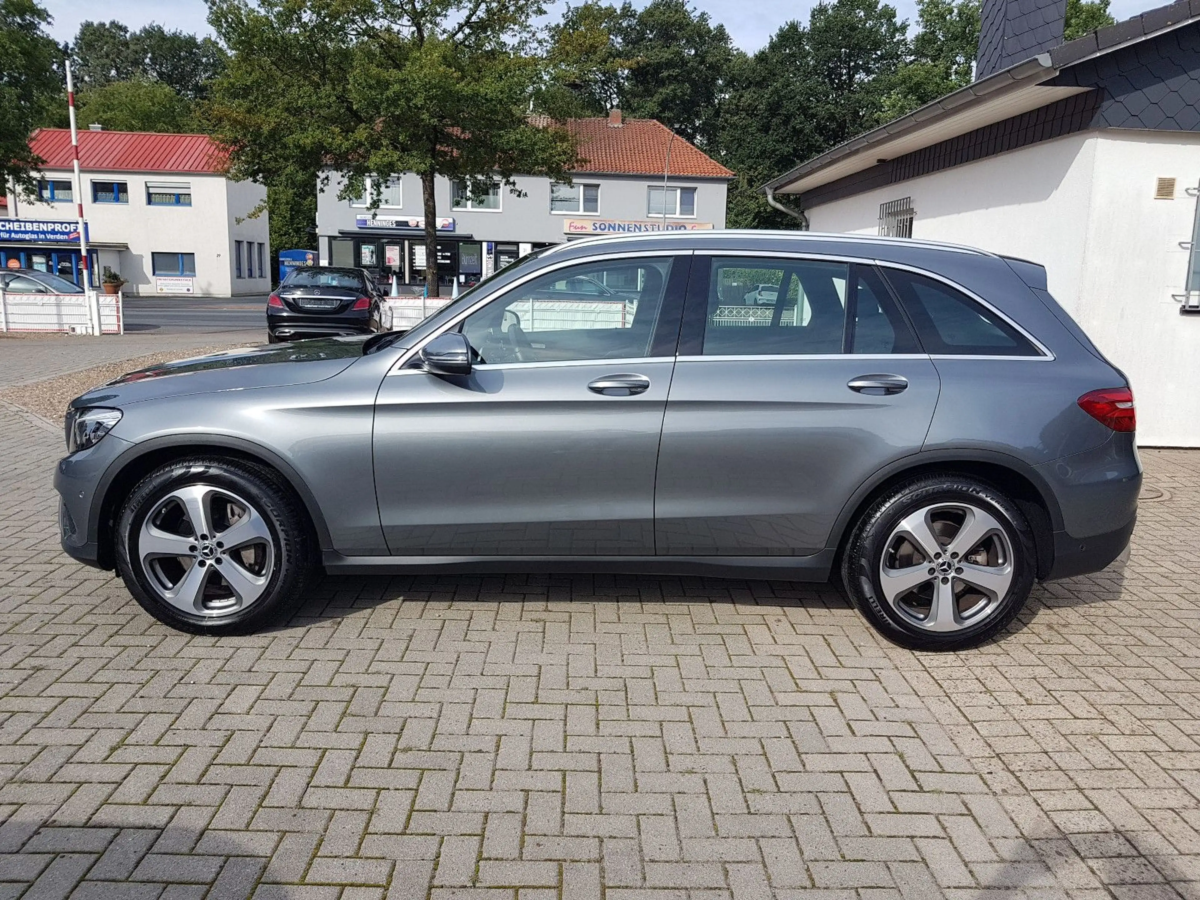 Mercedes-Benz GLC 250 d 4Matic LED AHK NAVI  AMG  nur 30000 km — photo 8