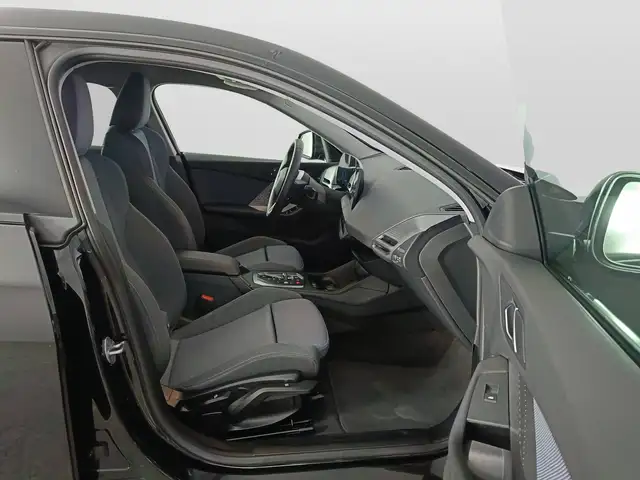 BMW 2 Series view 11