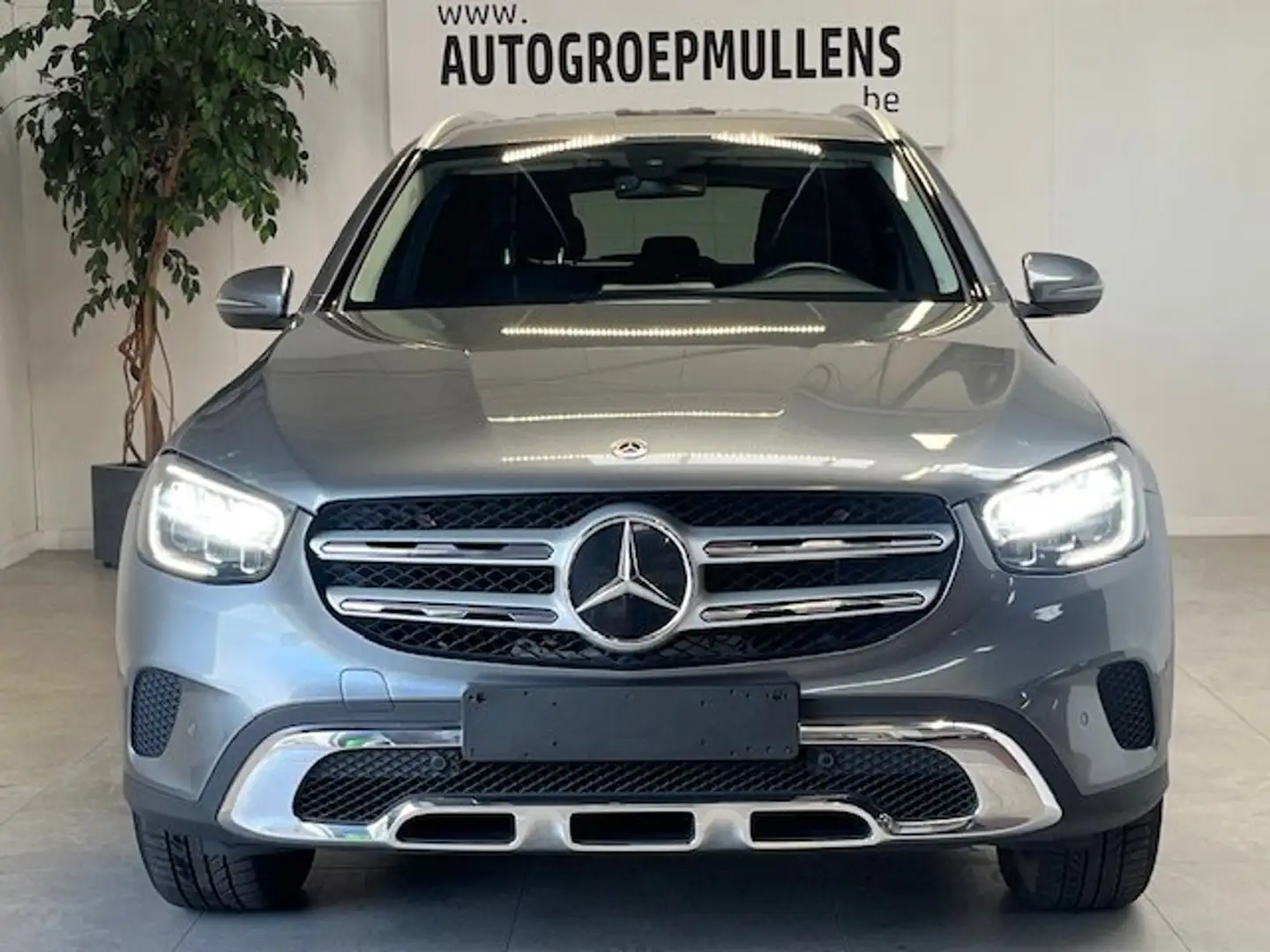 Mercedes-Benz GLC 300 GLC 300 e 4MATIC Business Solution 320 PK 9 Troni Grey - 2