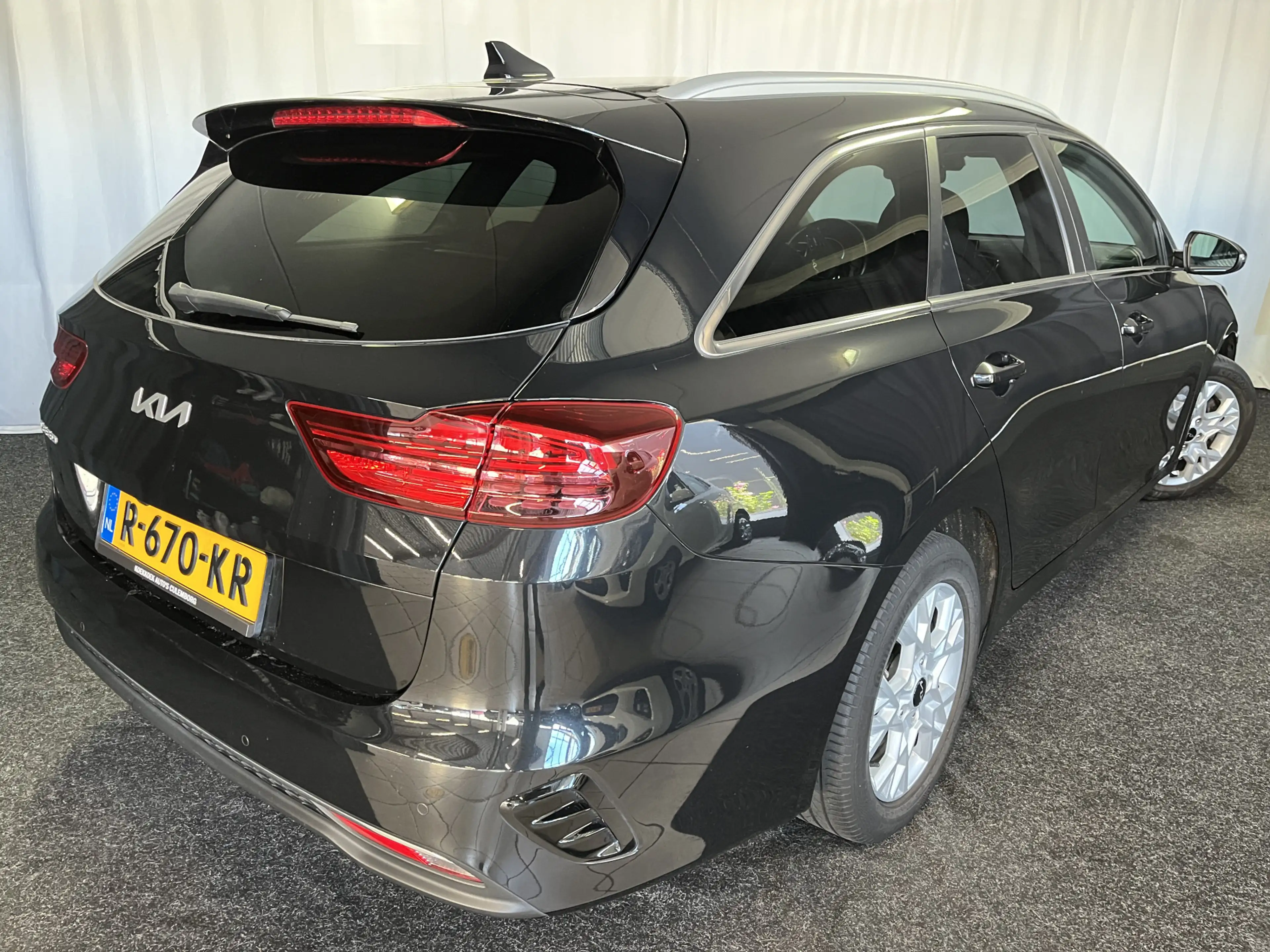 Kia Ceed SW / cee'd SW Sportswagon 1.0 T-GDi DynamicPlusLine 1E EIGN/ECC/ — photo 3