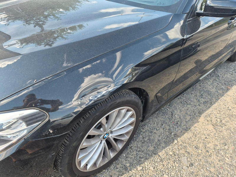 BMW 530 Touring d xDrive M Sport  Shadow Line — photo 7