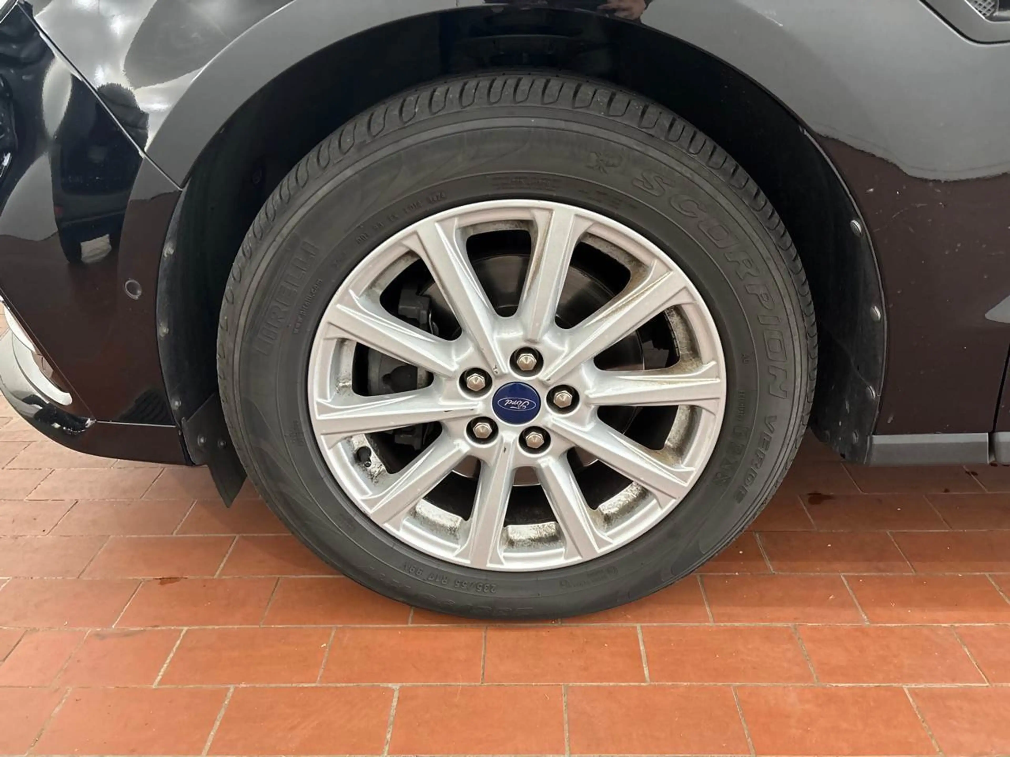 Ford S-Max 2.0 EcoBlue Trend SpoSi Key Navi RKam AUT — photo 13