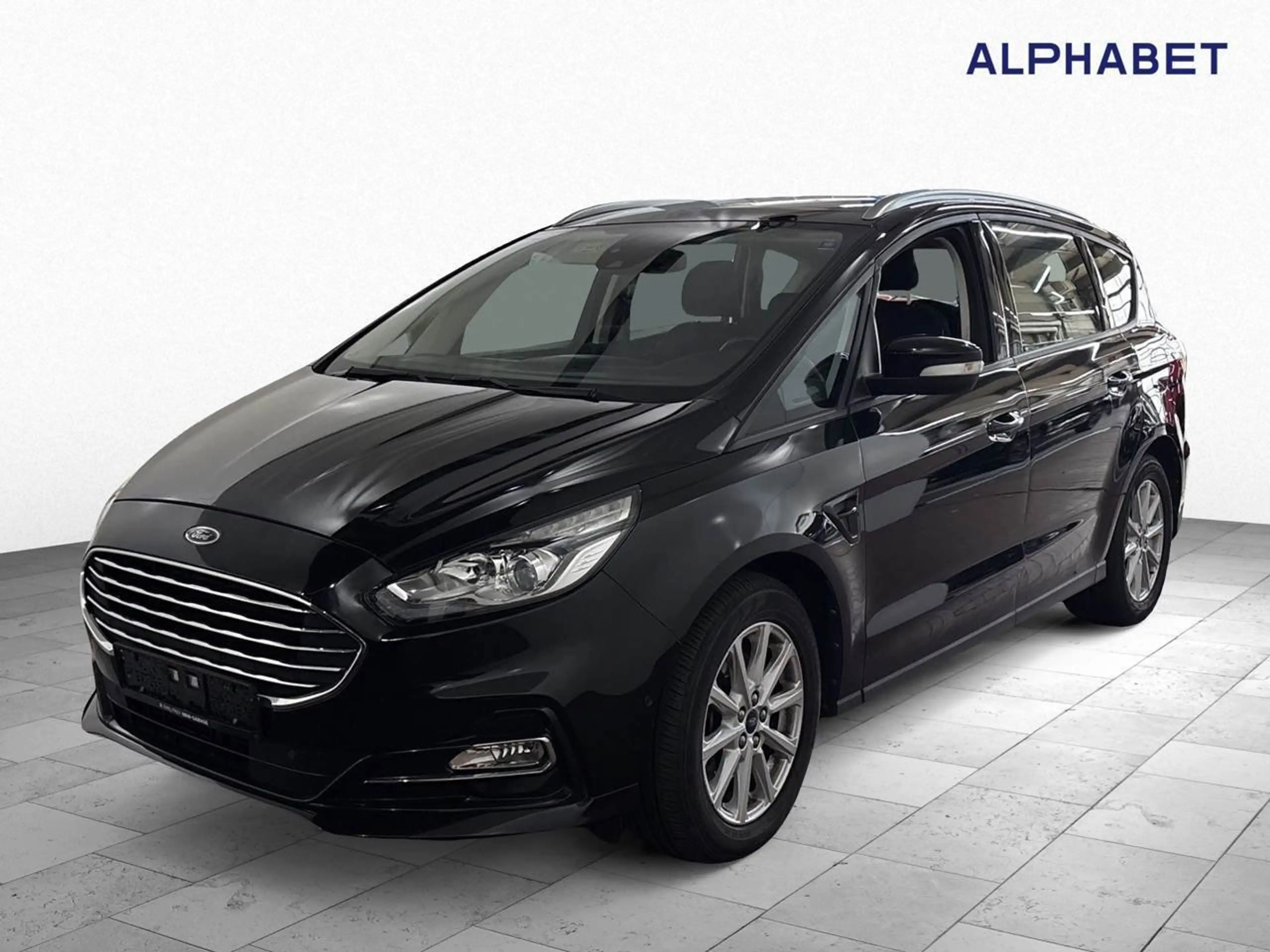 Ford S-Max 2.0 EcoBlue Trend SpoSi Key Navi RKam AUT — photo 2