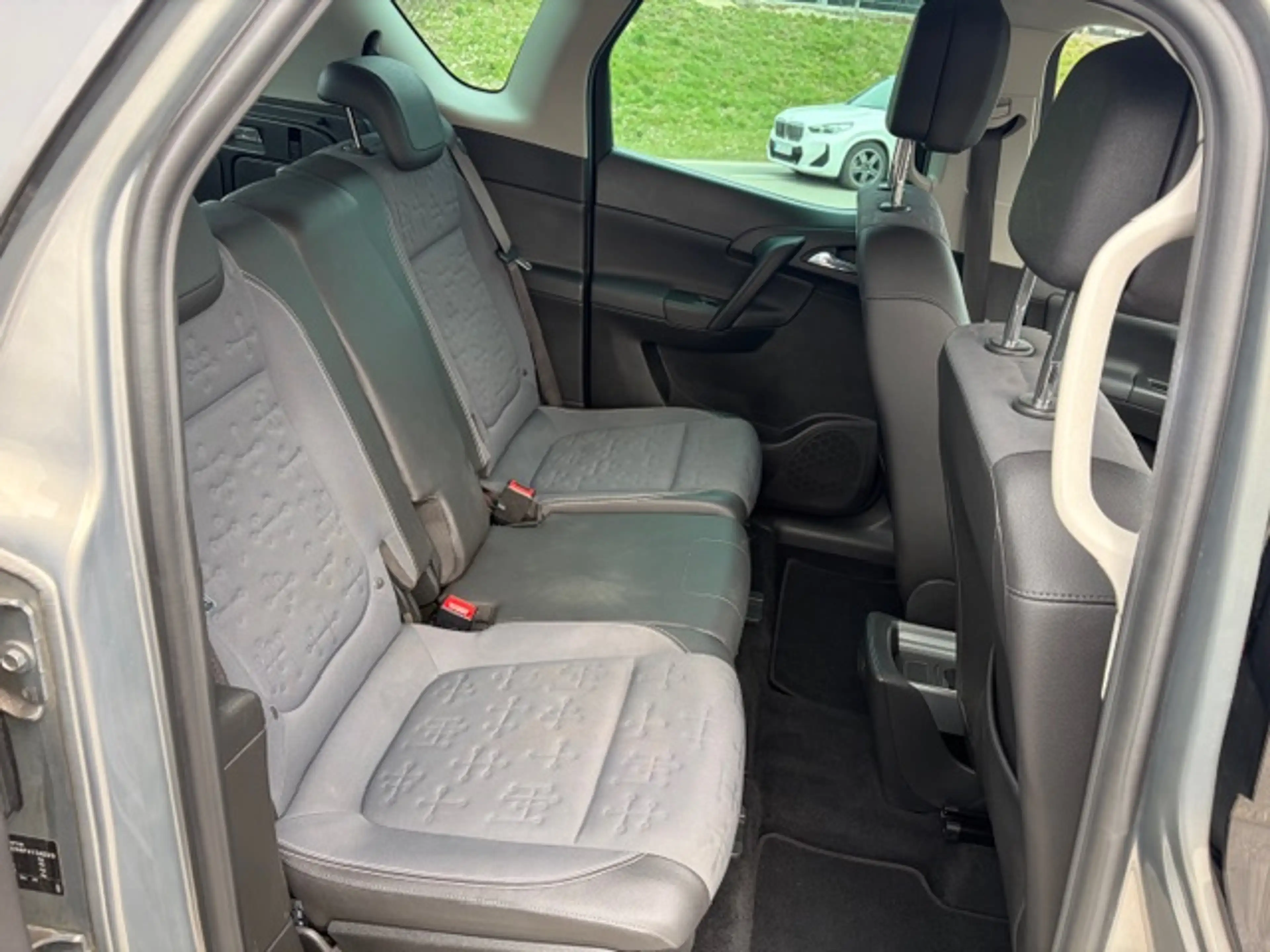 Opel Meriva 1.4 Innovation-Klima-Navi-Parksensoren— — photo 14