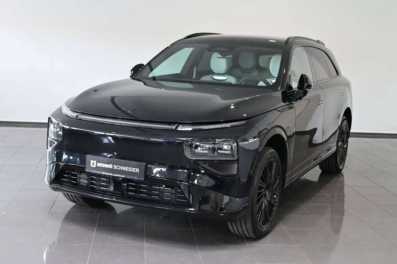 Xpeng G9