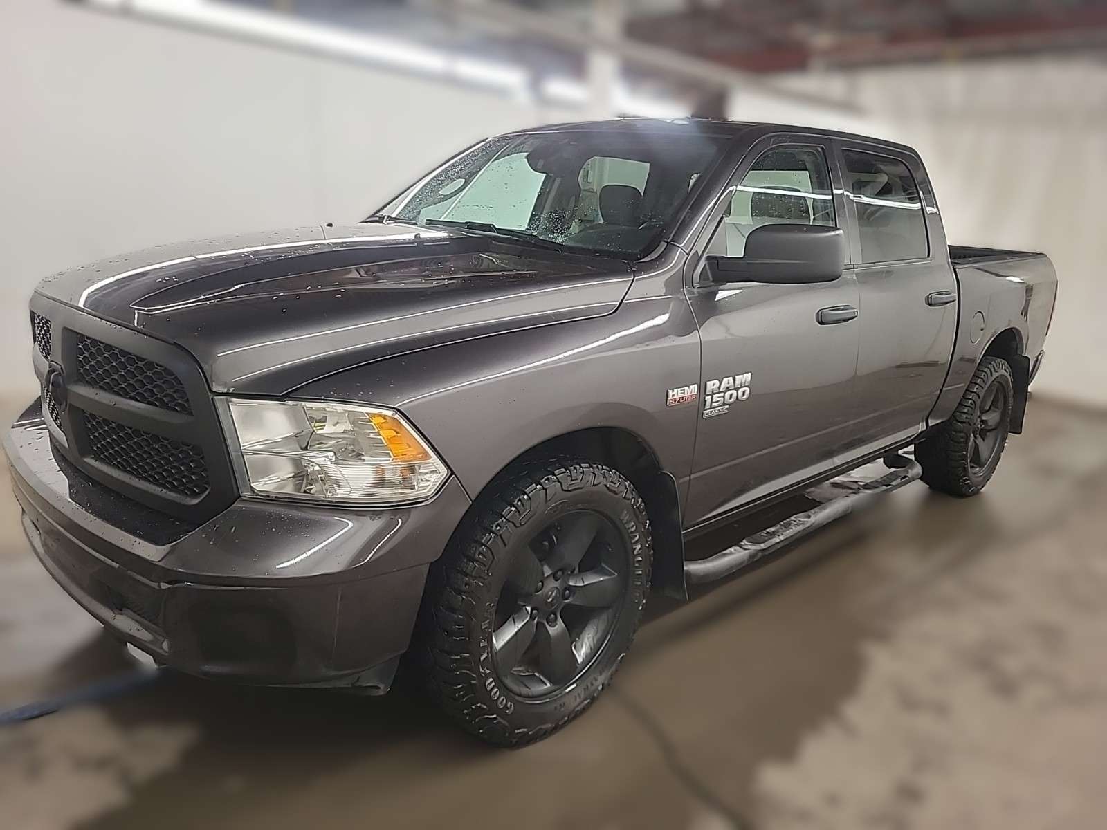 Gray 2023 RAM 1500 Pickup Truck Four-Wheel Drive Automatic