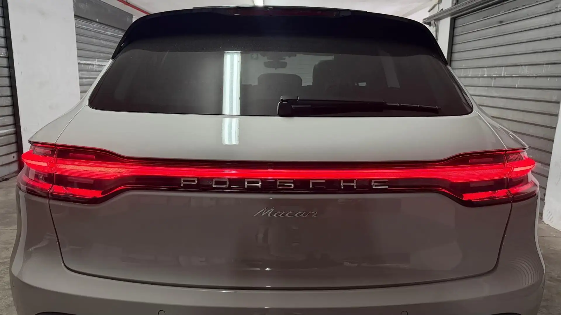 포르쉐 Porsche Macan 2024 화이트 사진 4