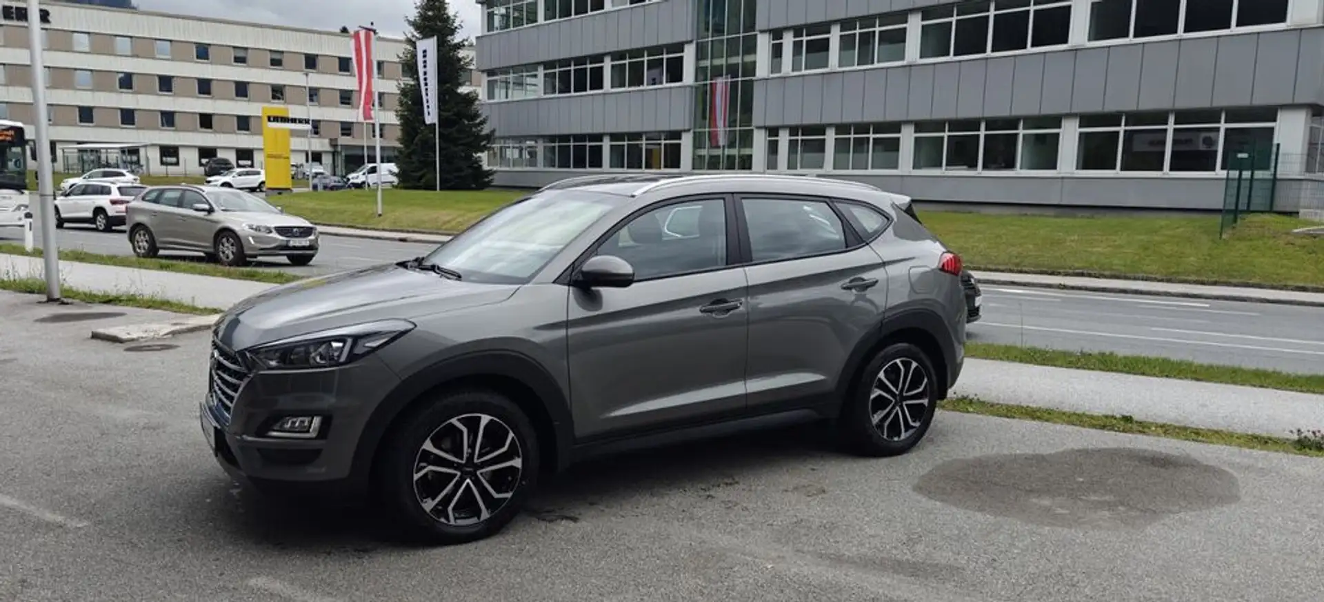 Hyundai TUCSON 1,6 CRDI 4WD Level 3 Run Vert - 1