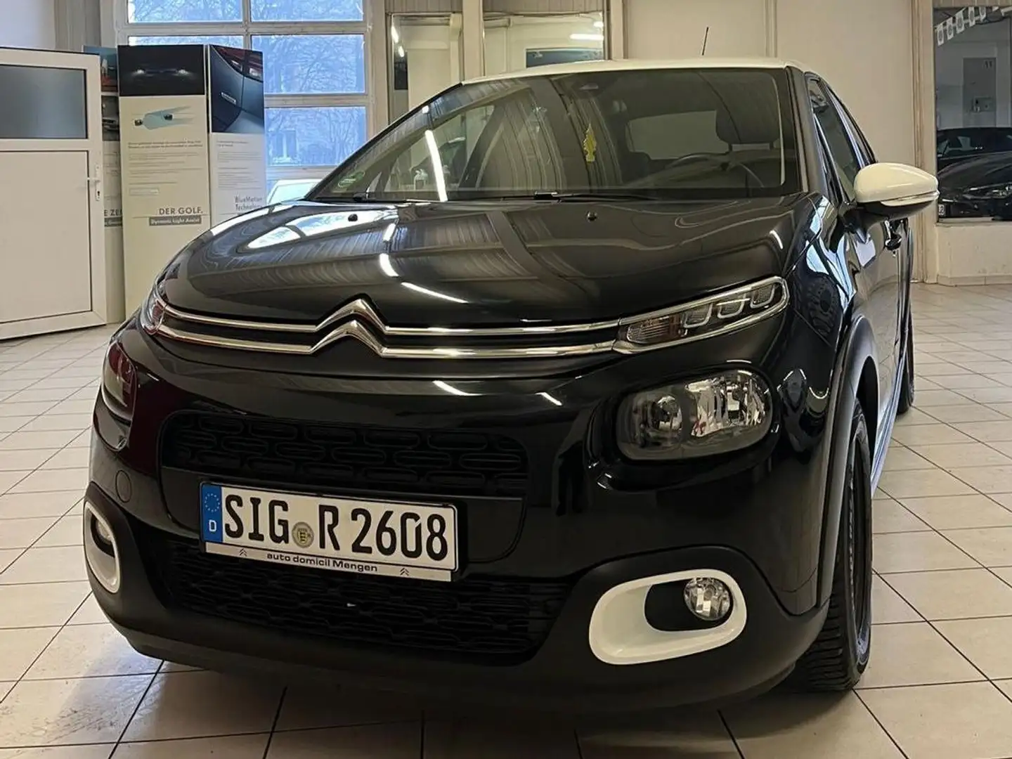 Citroen C3 C3 Pure Tech 82 FEEL Schwarz - 1