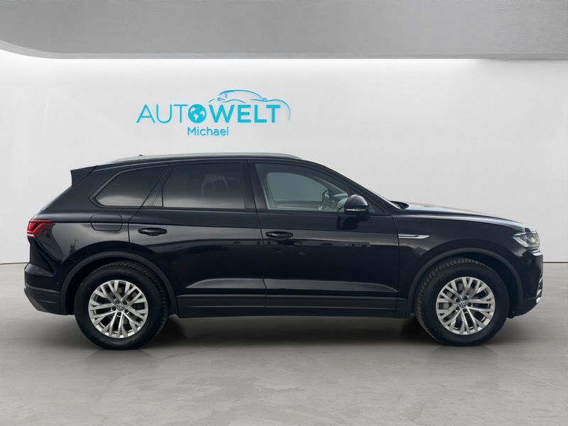 Volkswagen Touareg 3.0 TDI DSG 4M KAM ACC SITZH LED APP AHK — photo 4