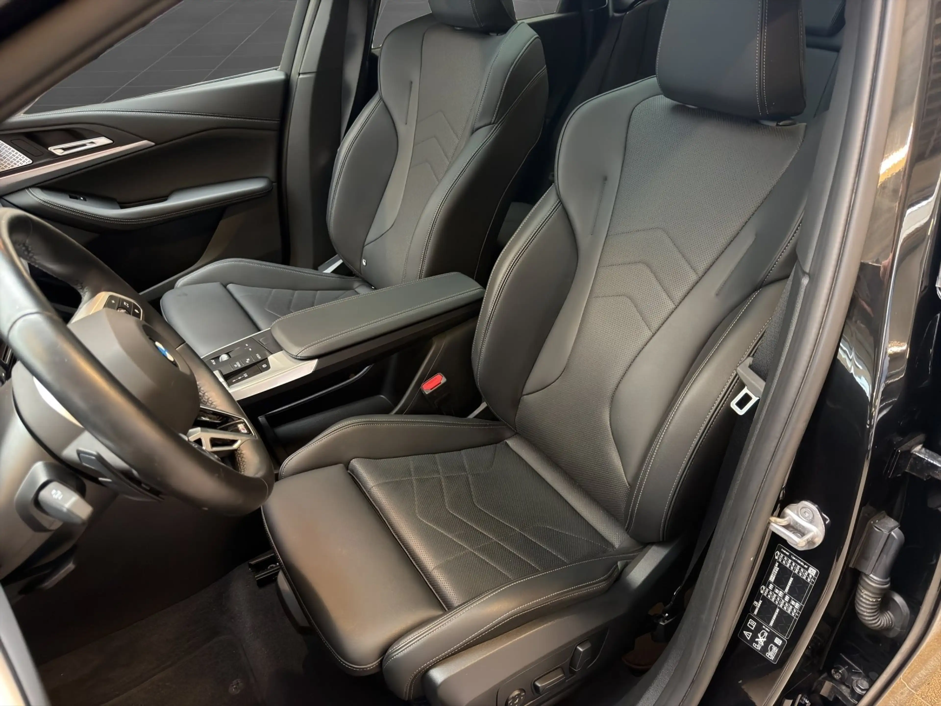 BMW 223 i xDrive Active Tourer M Sport/Pano/Head-Up/HK-Sou — photo 13