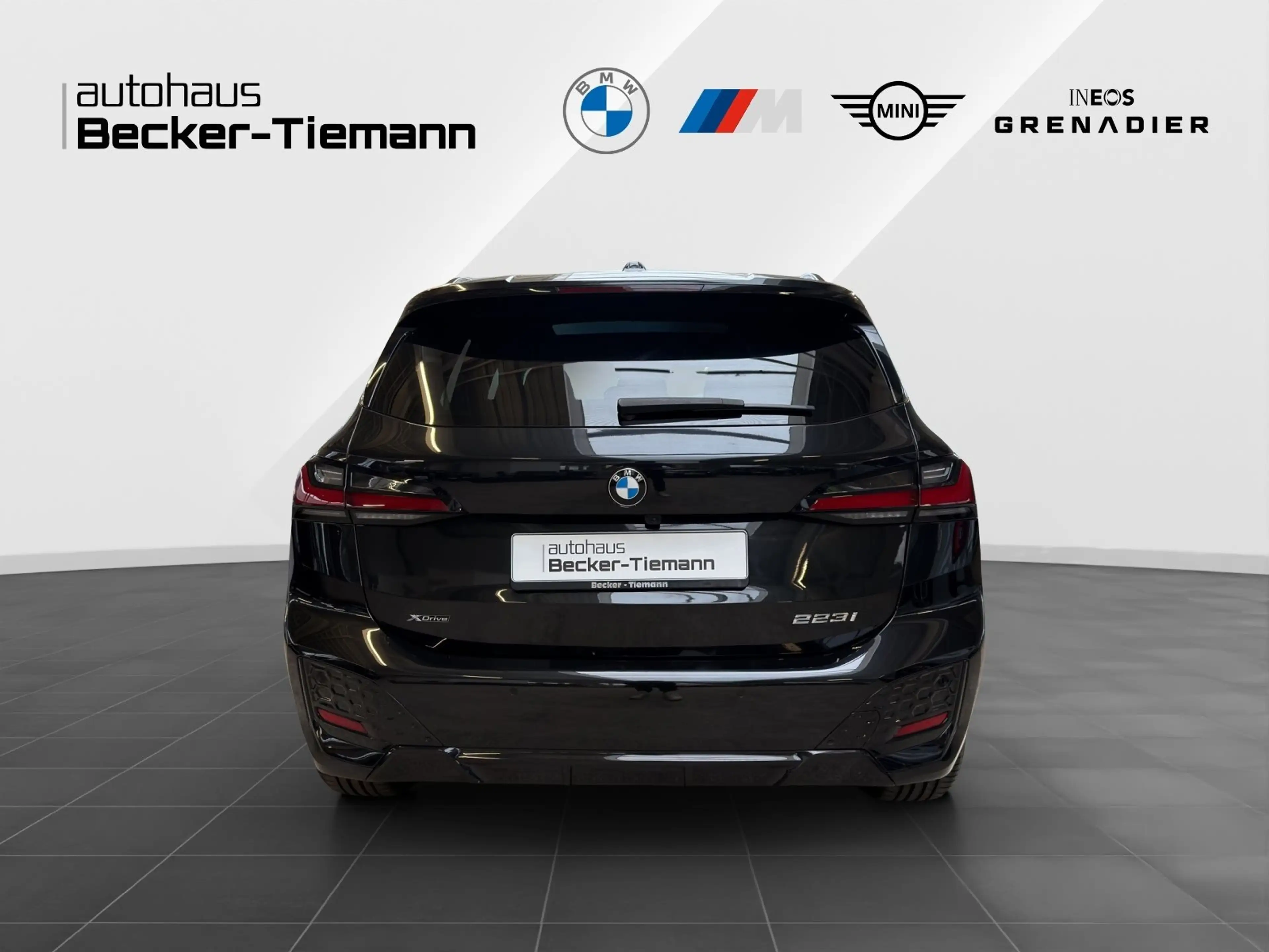 BMW 223 i xDrive Active Tourer M Sport/Pano/Head-Up/HK-Sou — photo 5
