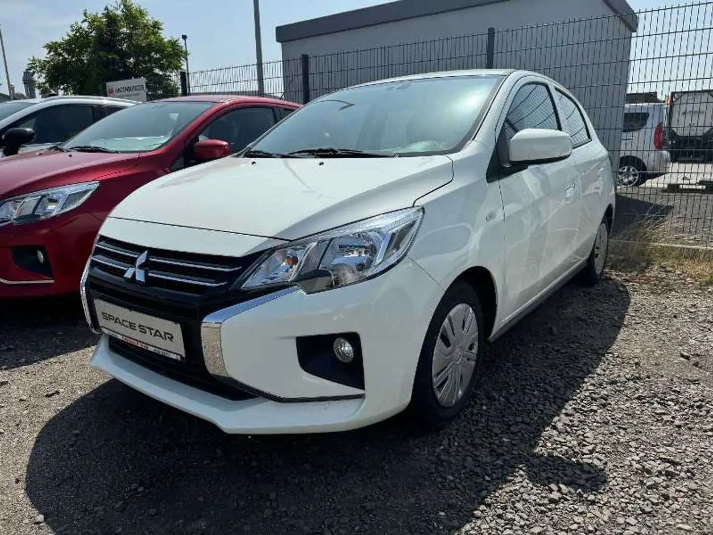 Mitsubishi Space Star Select 1.2 MIVEC 5-Gang Weiß - 1