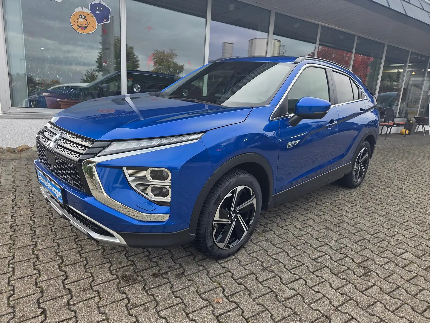 Mitsubishi Eclipse Cross Eclipse Cross Plug-In Hybrid 4WD Plus Blau - 1