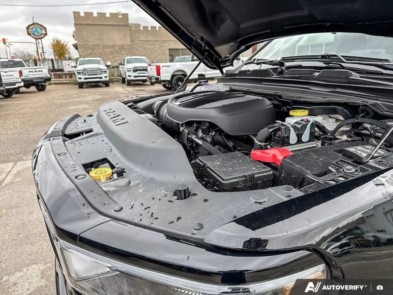 RAM 1500 снимка RAM 1500