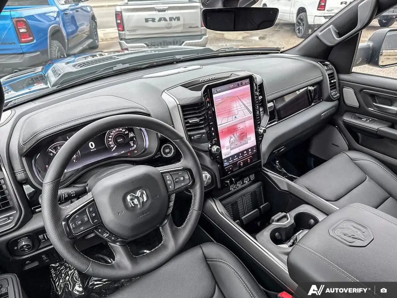 RAM 1500 снимка RAM 1500