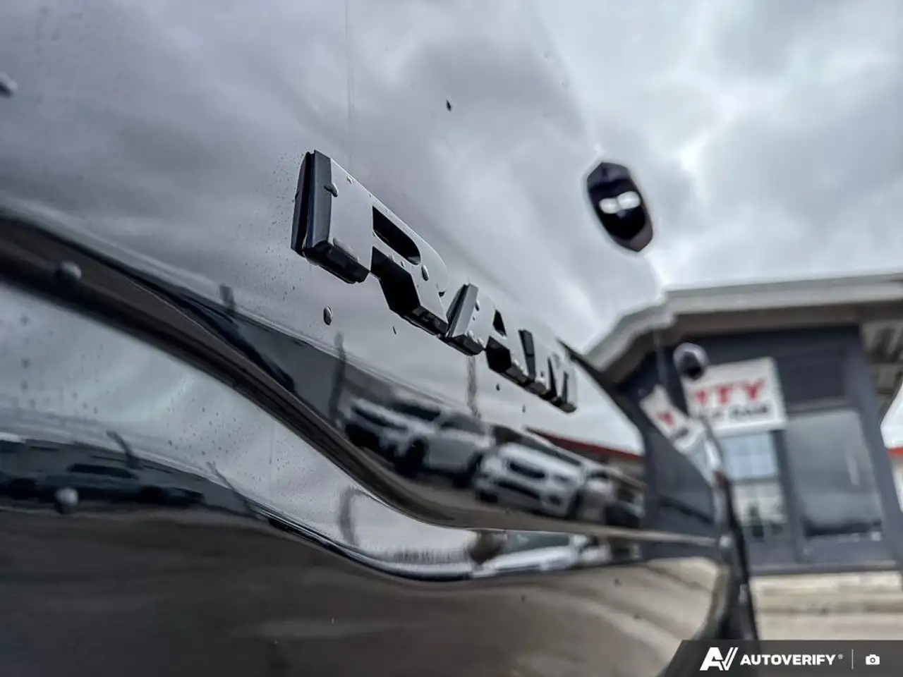 RAM 1500 снимка RAM 1500