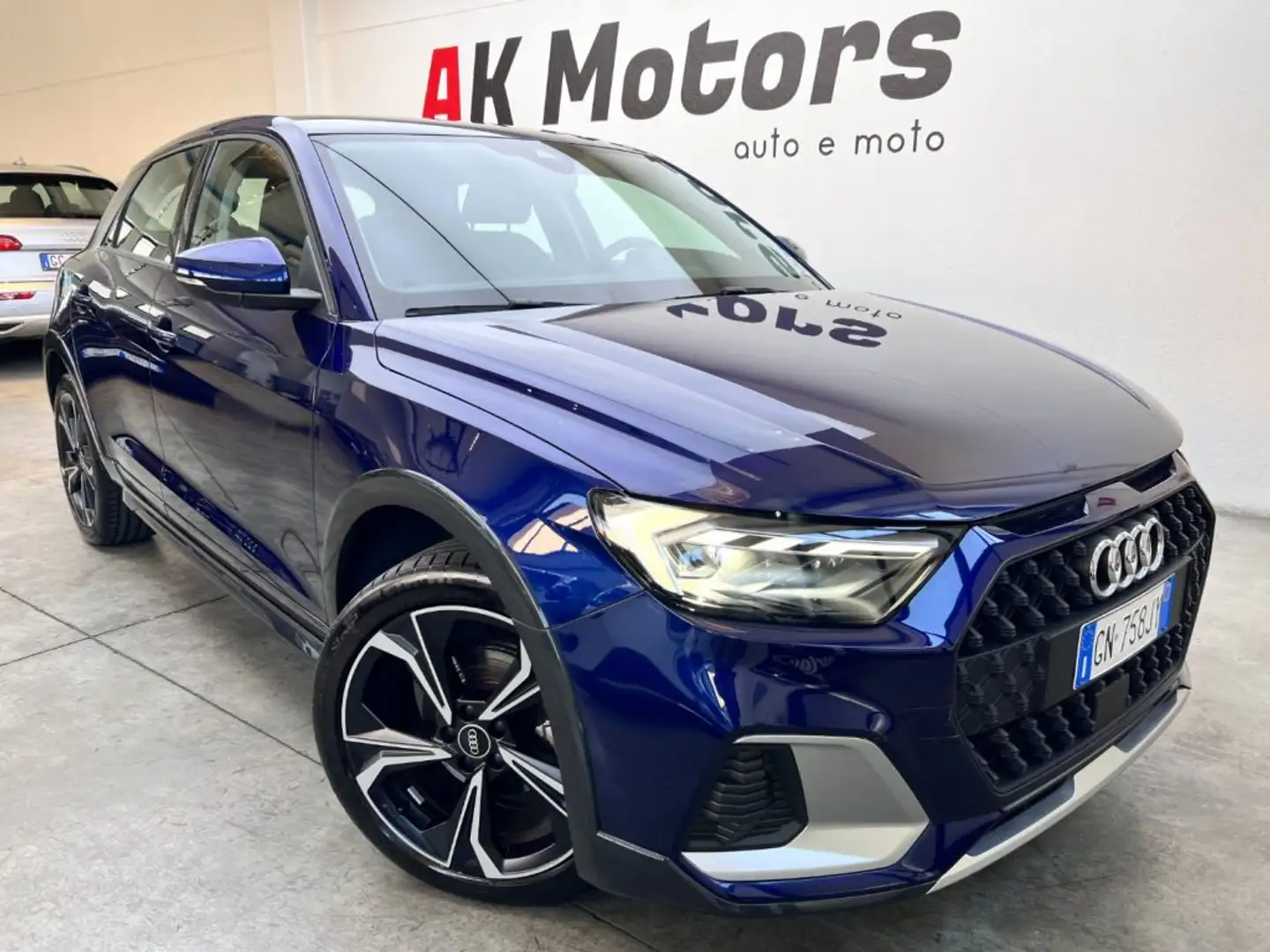 Audi A1 allstreet 30 TFSI Admired Blauw - 1