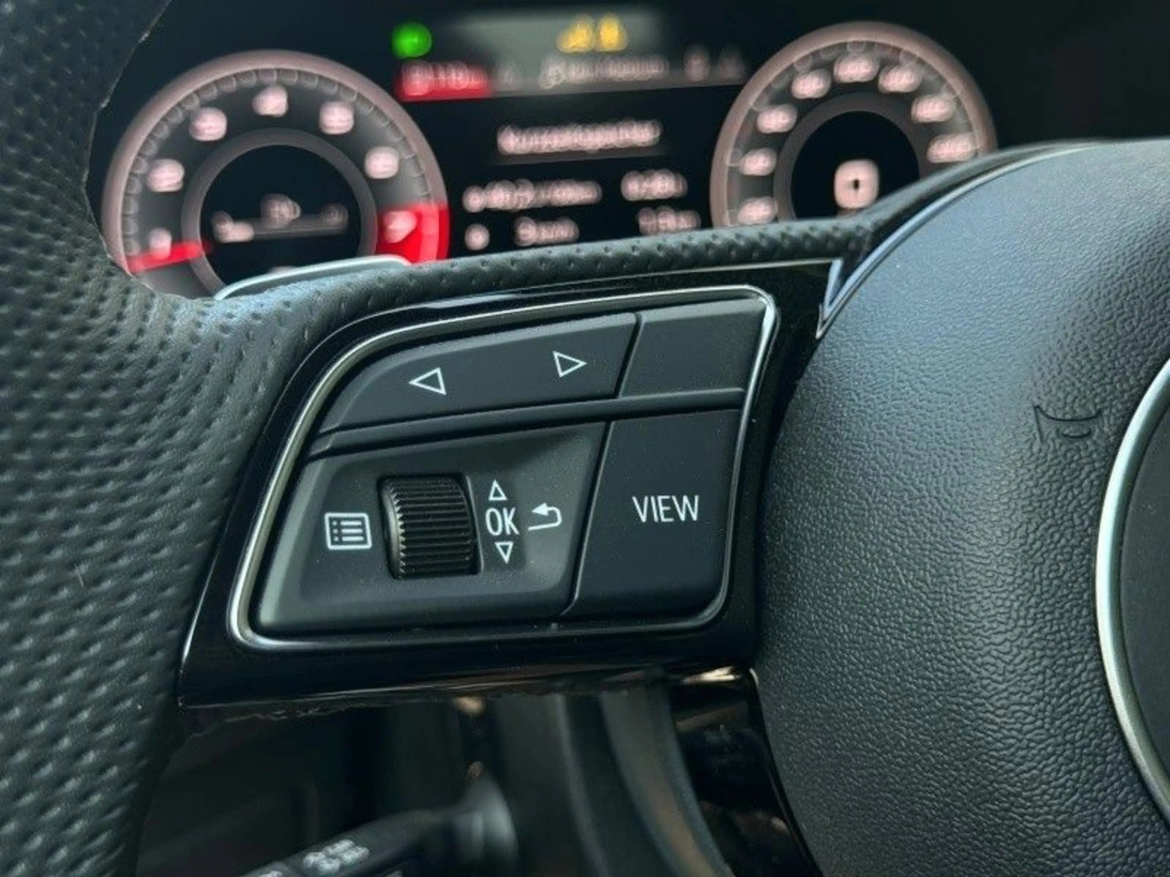 Audi S3 Sportback 2.0 TFSI quattro — photo 14