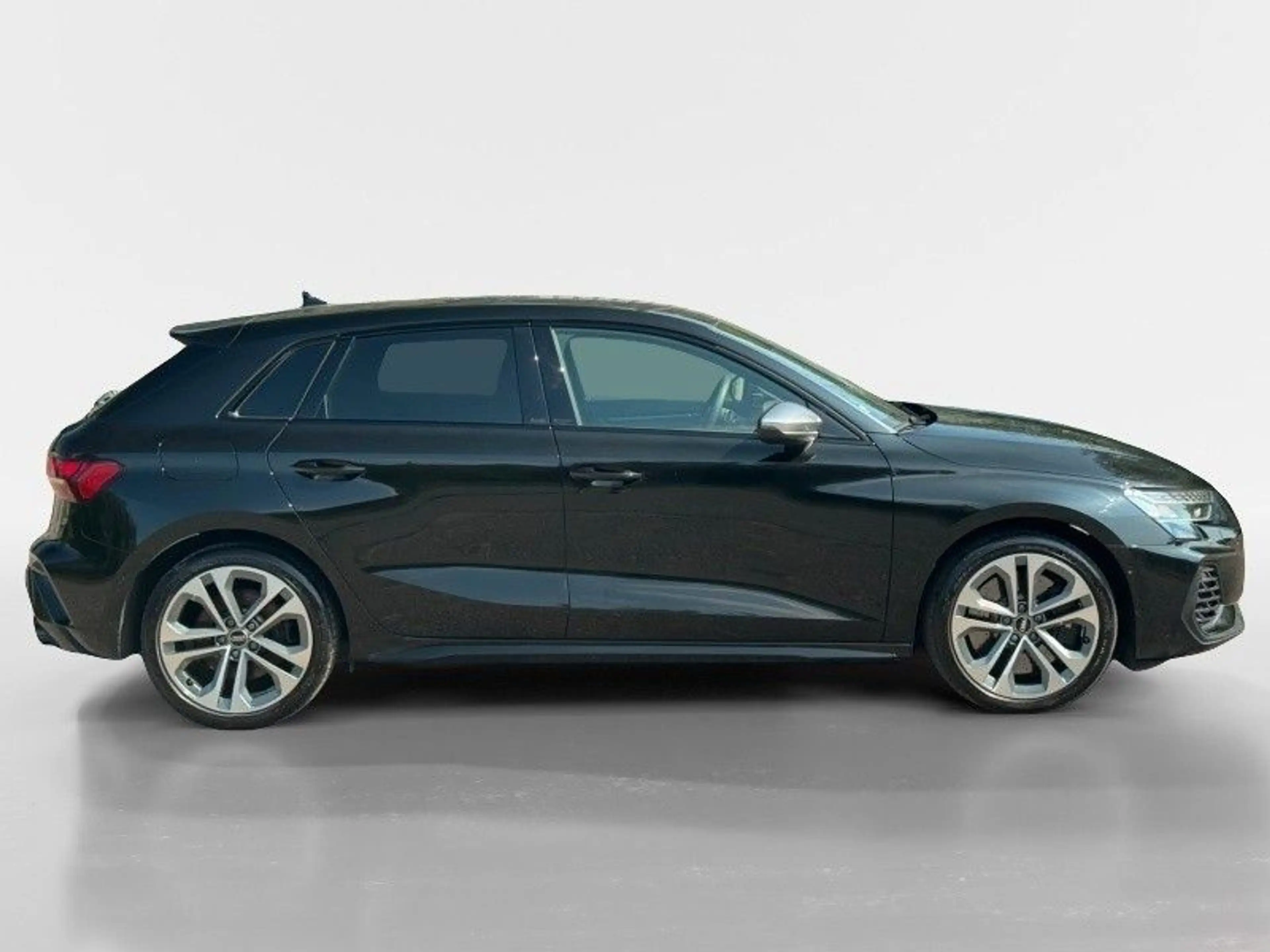 Audi S3 Sportback 2.0 TFSI quattro — photo 7