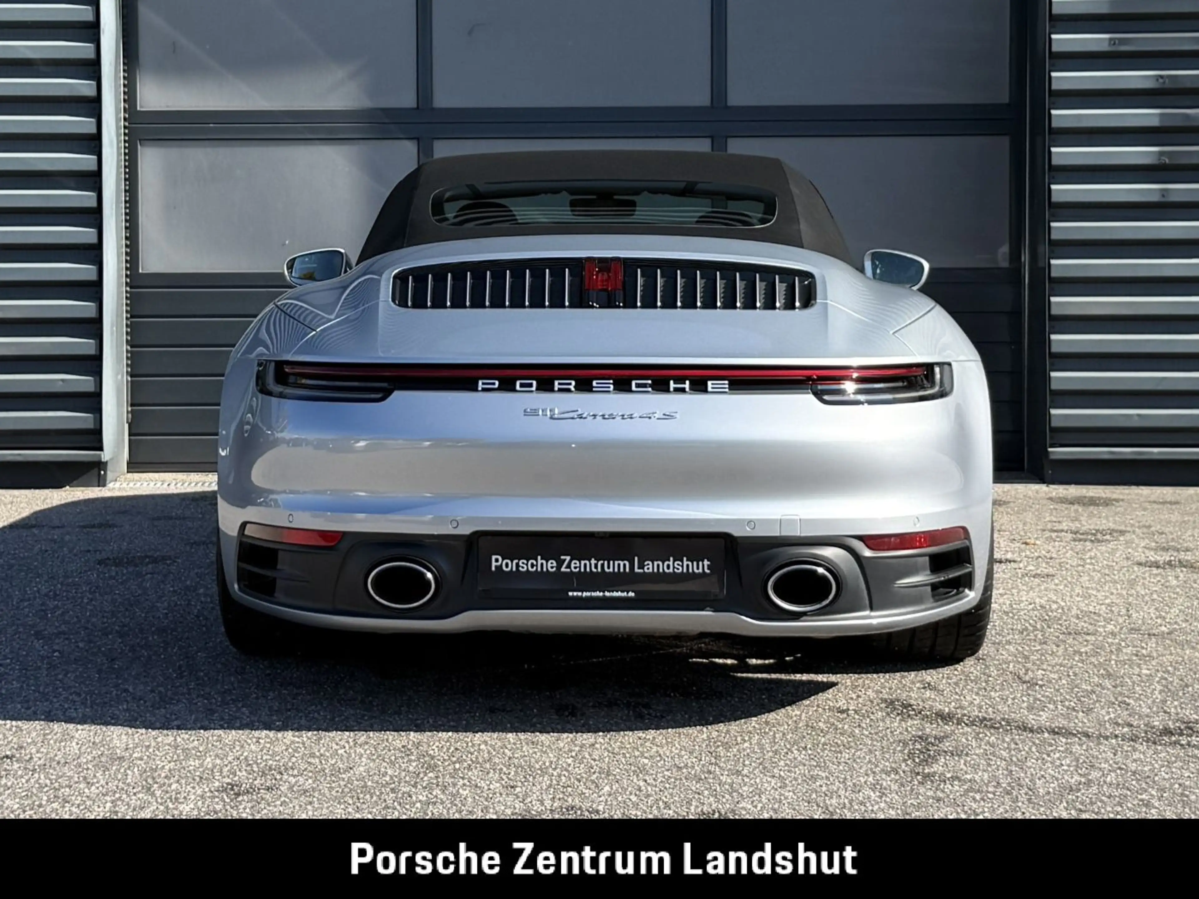 Porsche 992 (911) Carrera 4S Cabrio | Sportabgas | BOSE — photo 7