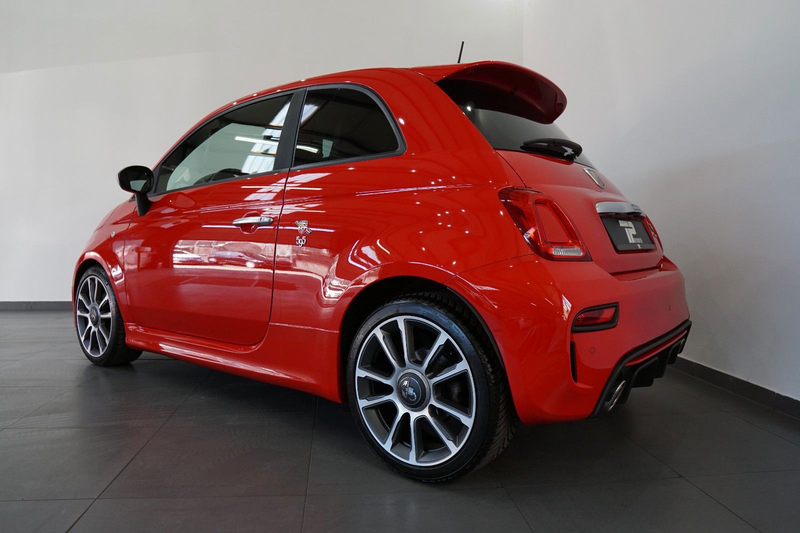 Abarth 500 595 Turismo Autom. *Leder *Navi *Xenon *PDC — photo 5