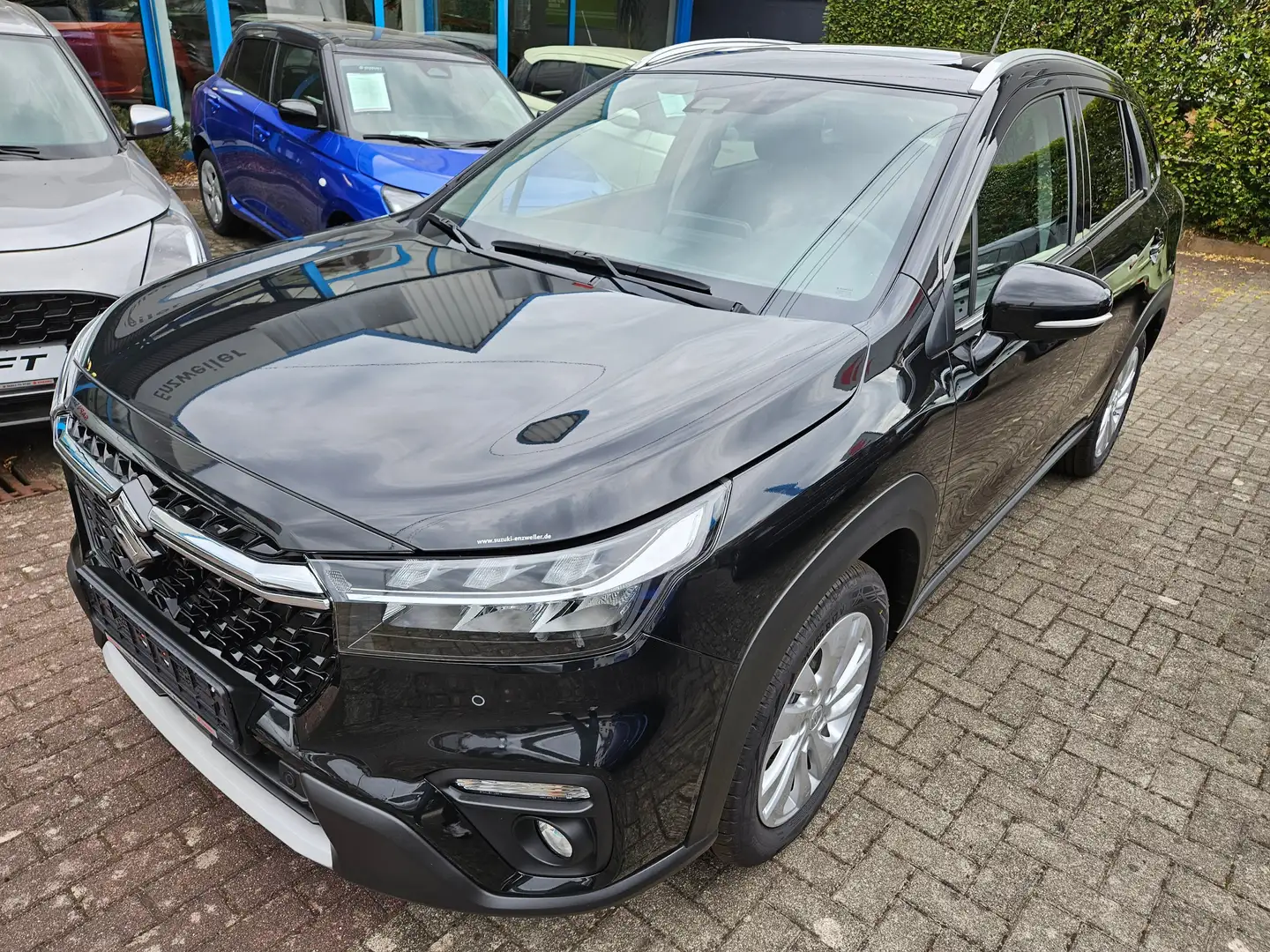 Suzuki SX4 S-Cross Comfort+ Allgrip Schwarz - 1