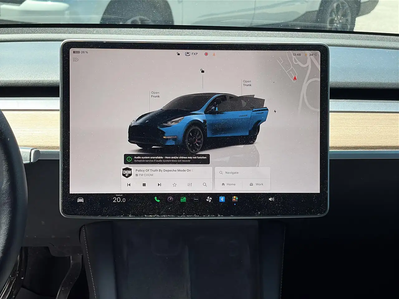 Tesla Model Y снимка Tesla Model Y