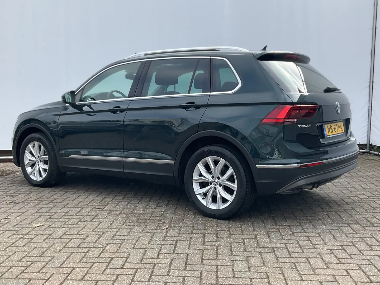 Volkswagen Tiguan 1.4 TSI Autom Pano/Schuif Virtual Cockp Stoelverw+ Groen - 2