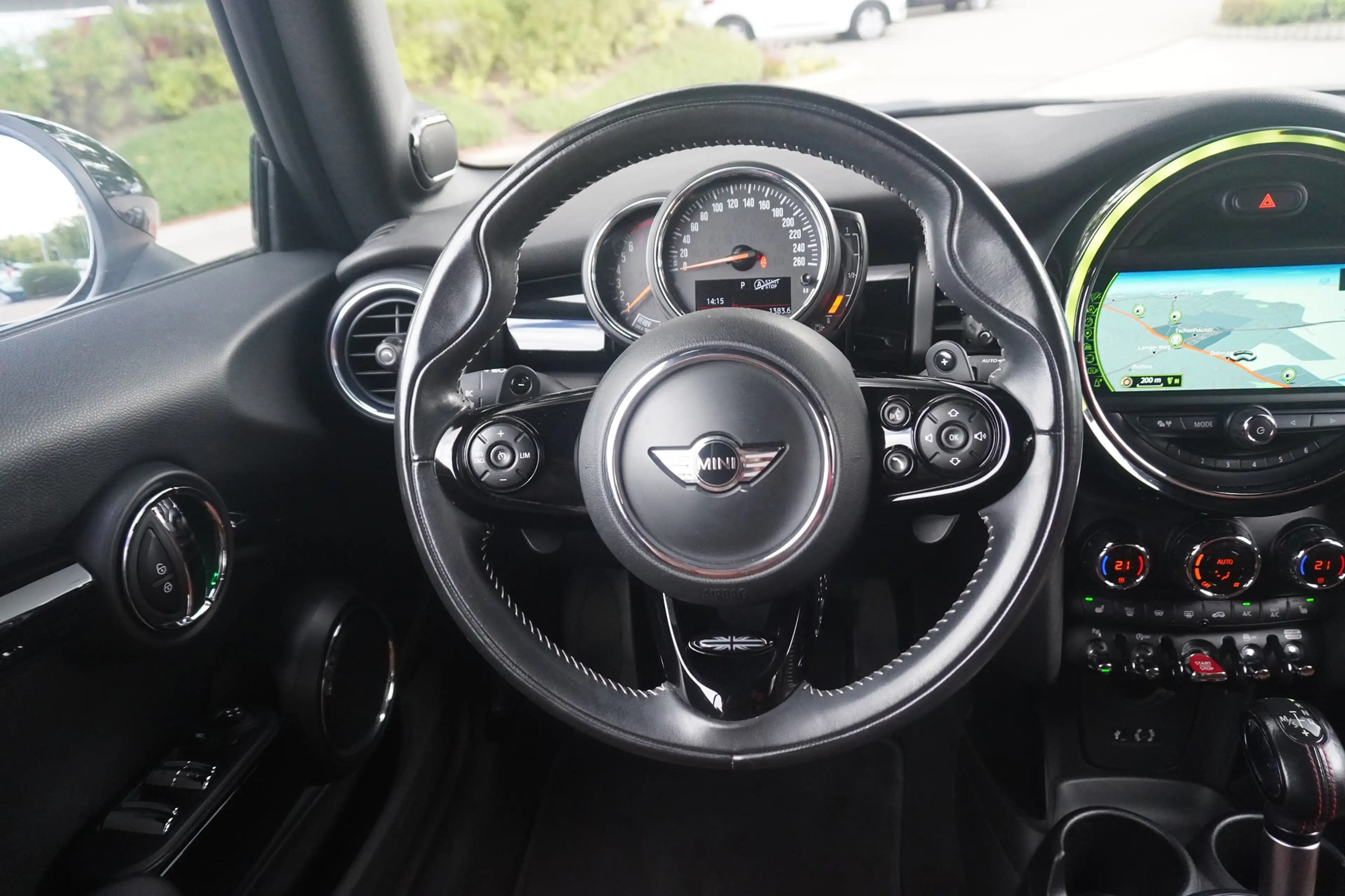 MINI Cooper S Cabrio Cabrio 2.0 Cooper S LED Navi Kamera Sitzheizung — photo 9