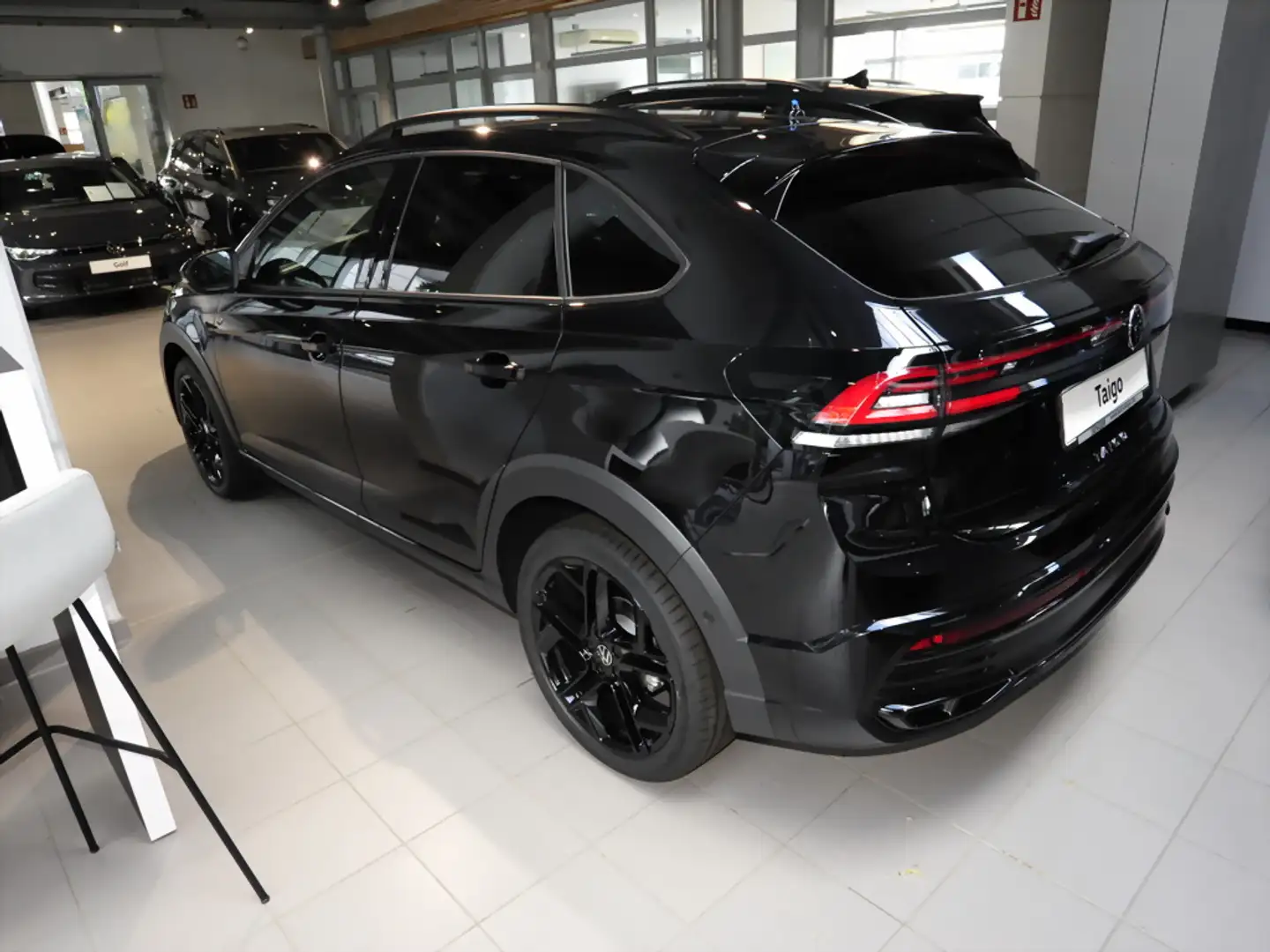 Volkswagen Taigo R-Line 1,0 TSI Design-Paket Matrix Sitzh. Schwarz - 2