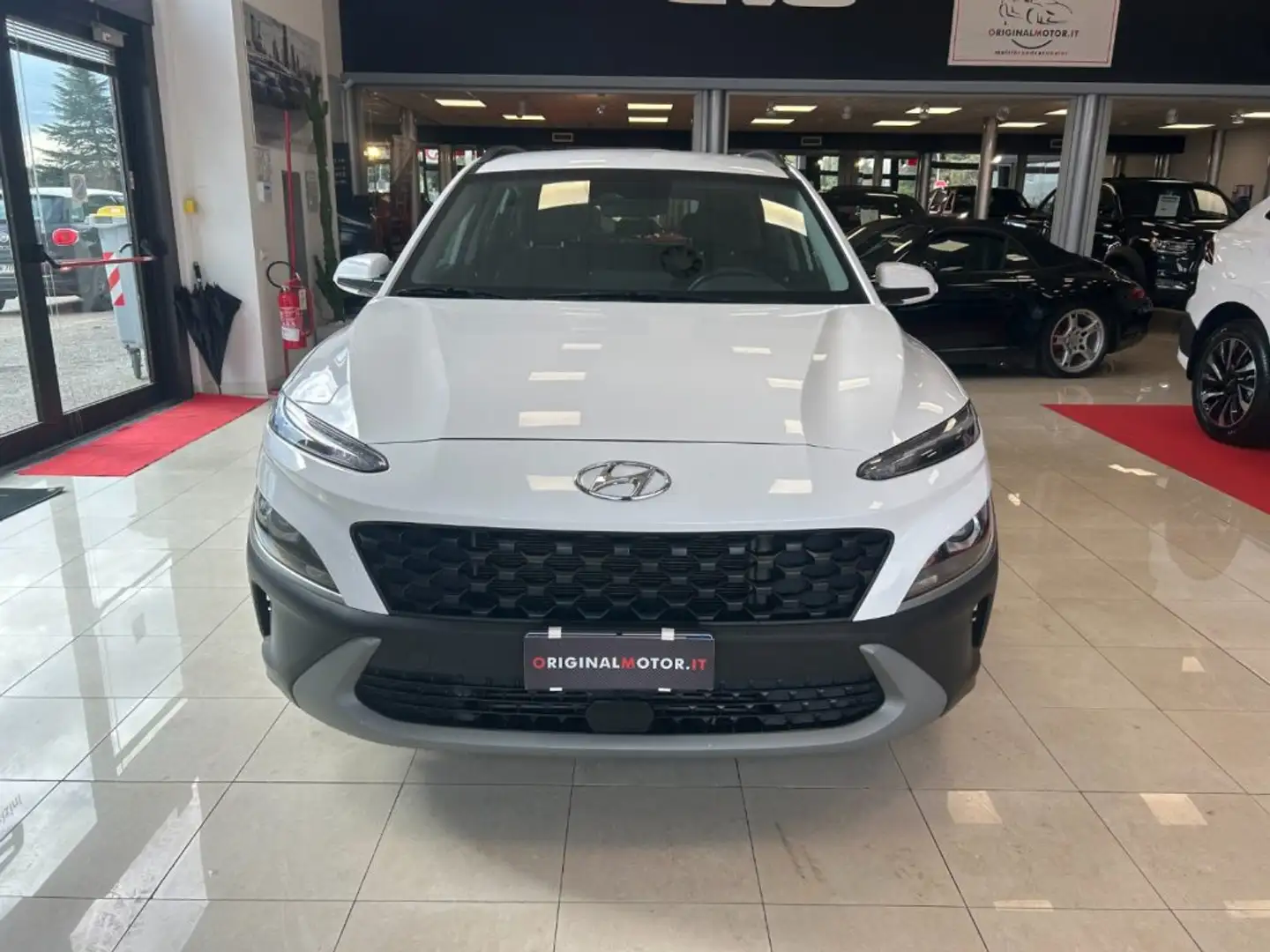 Hyundai KONA 1.0 T-GDI XTech OK NEOPATENTATI Blanco - 1