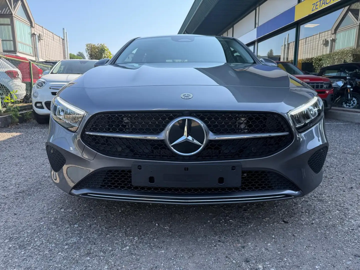 Mercedes-Benz C 180 A 180 d Progressive Advanced auto Grigio - 2