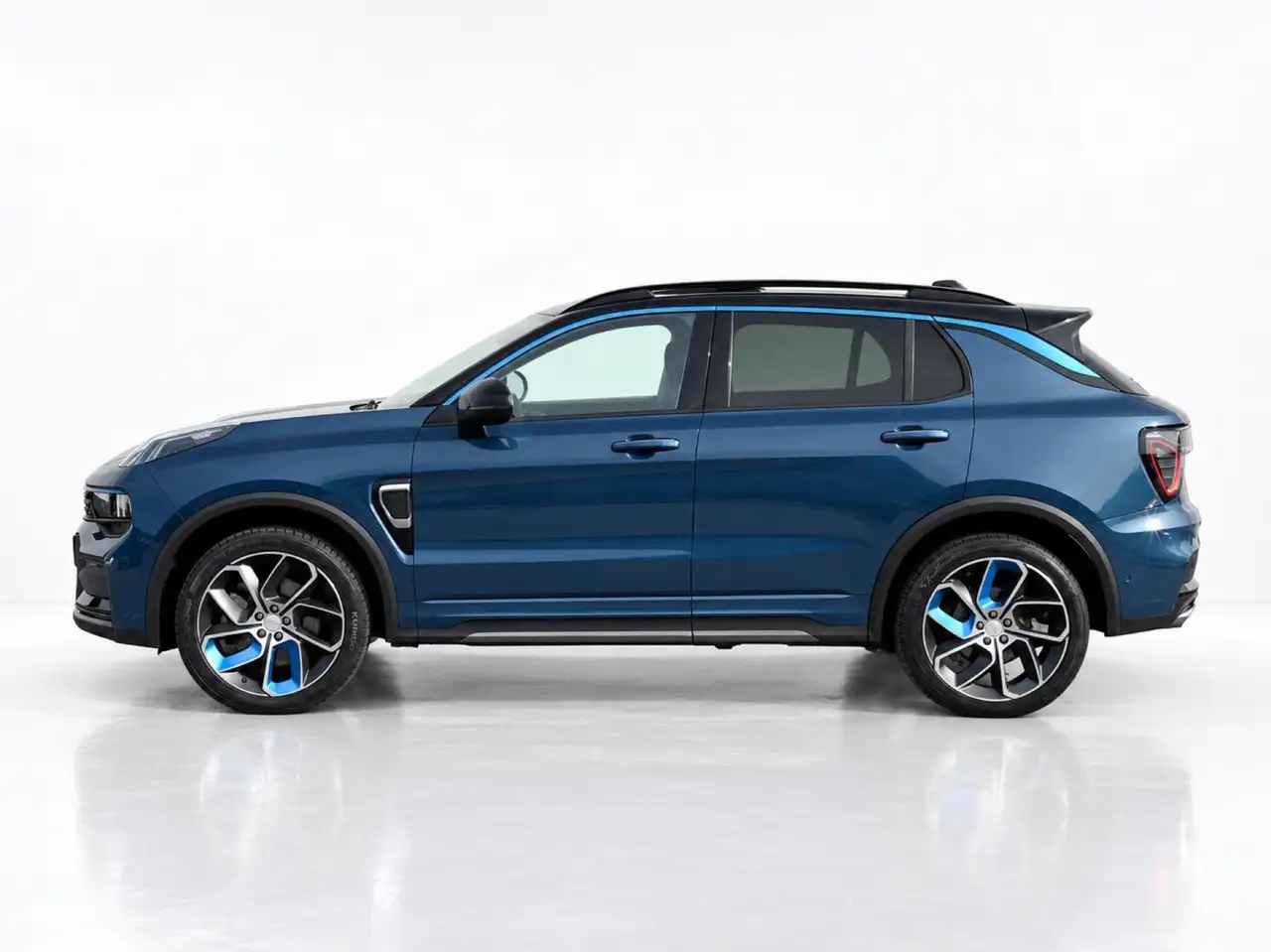 Lynk & Co 01 2022