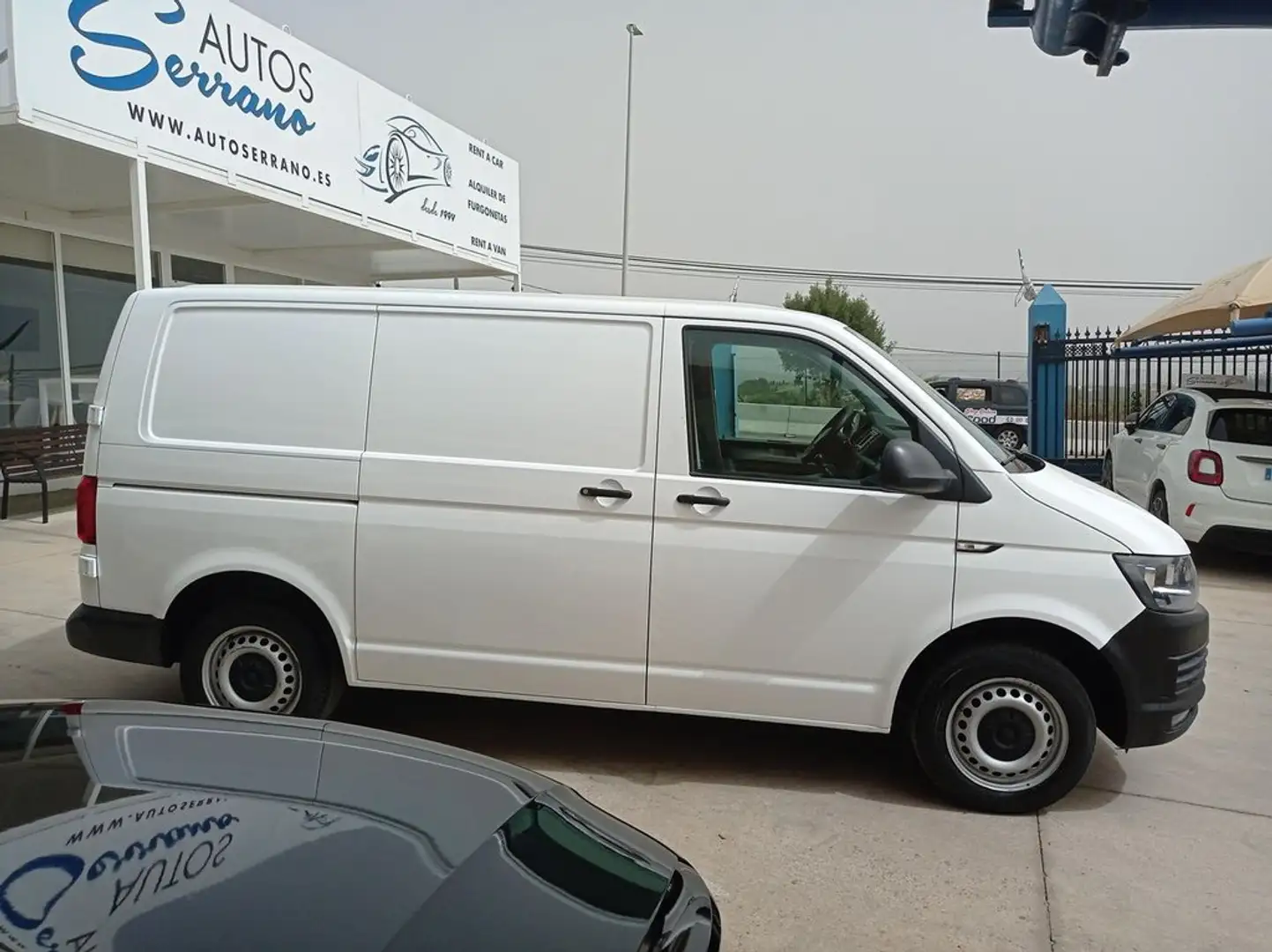 Volkswagen T6 Transporter Furgón 2.0TDI SCR BMT 62kW Blanco - 2
