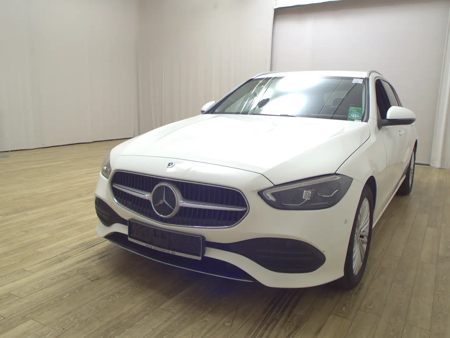 Mercedes-Benz C 200 T d Avantgarde Navi LED MBUX+ Distronic+ Weiß - 2